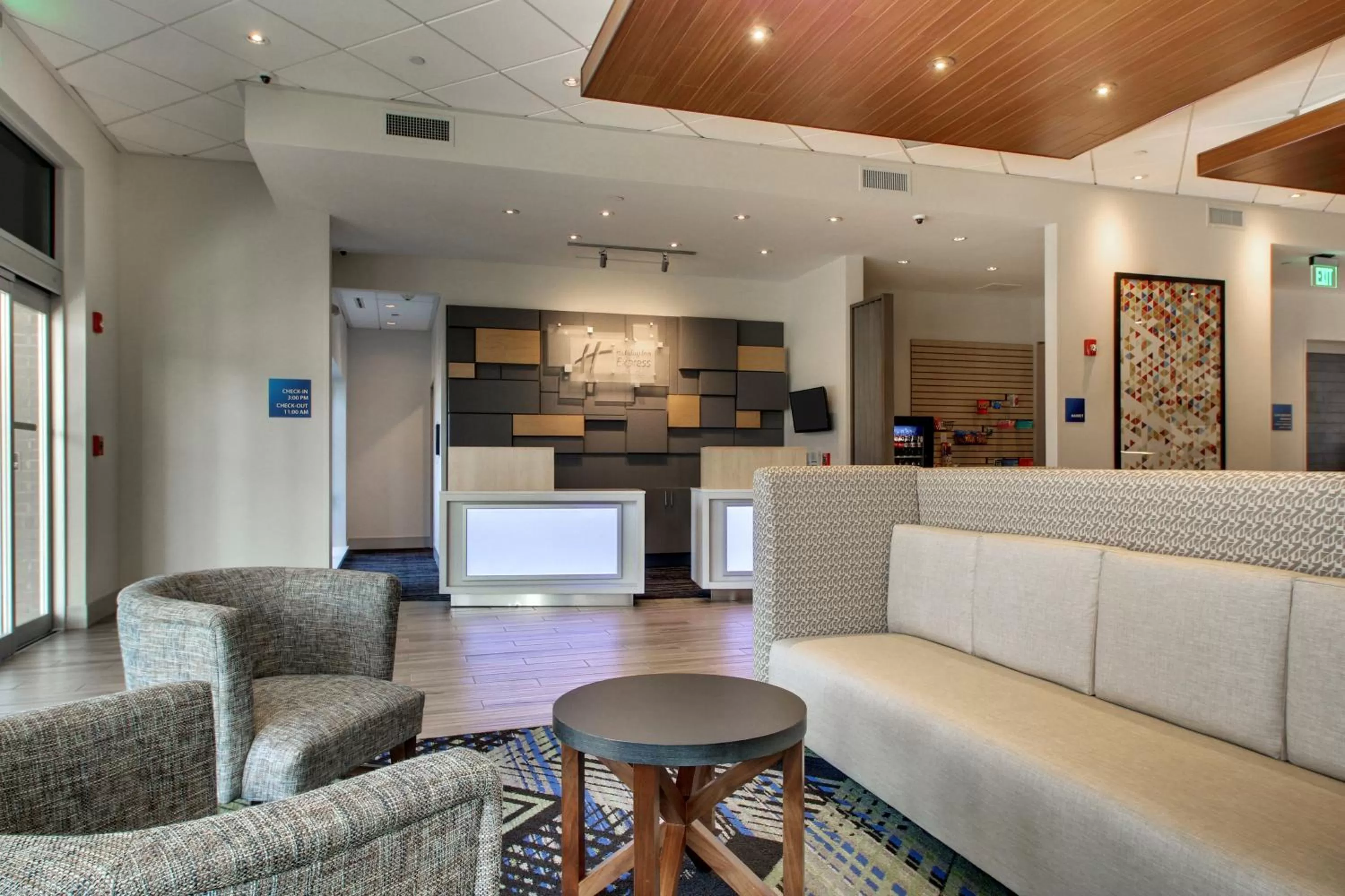 Property building in Holiday Inn Express & Suites Charleston NE Mt Pleasant US17 by IHG