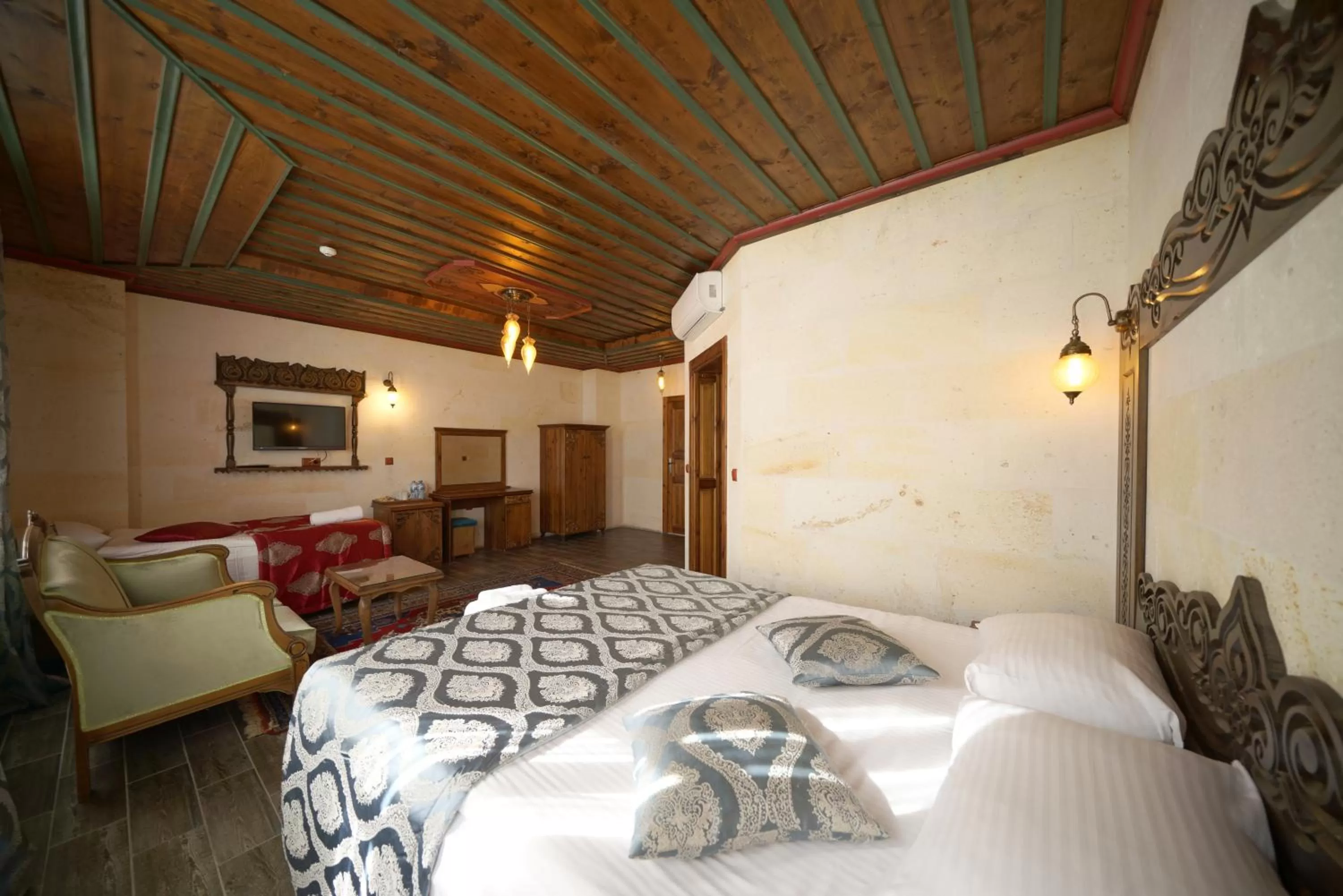 Photo of the whole room, Bed in Grand Cappadocia Hotel