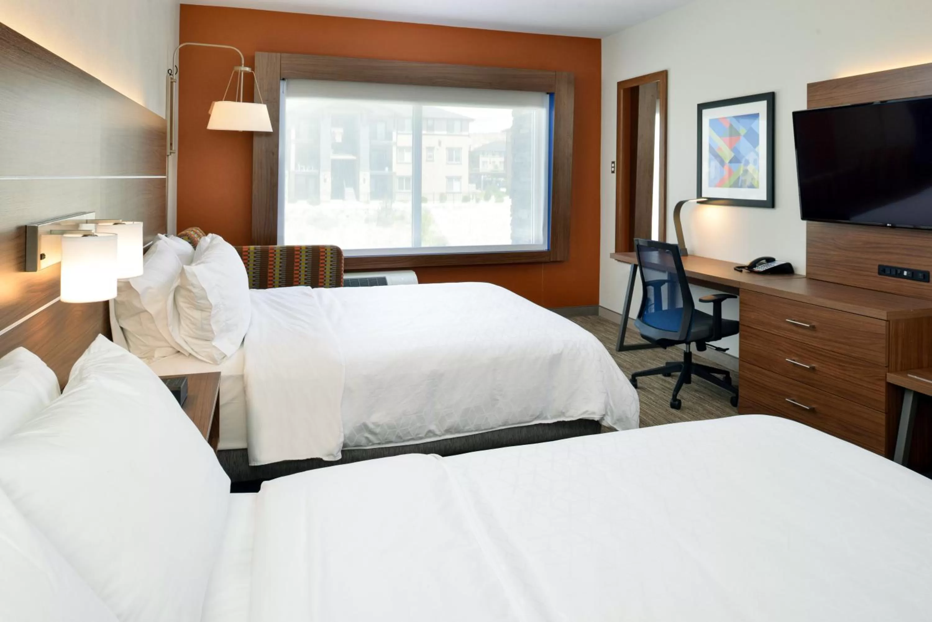 Photo of the whole room, Bed in Holiday Inn Express & Suites - Elko by IHG