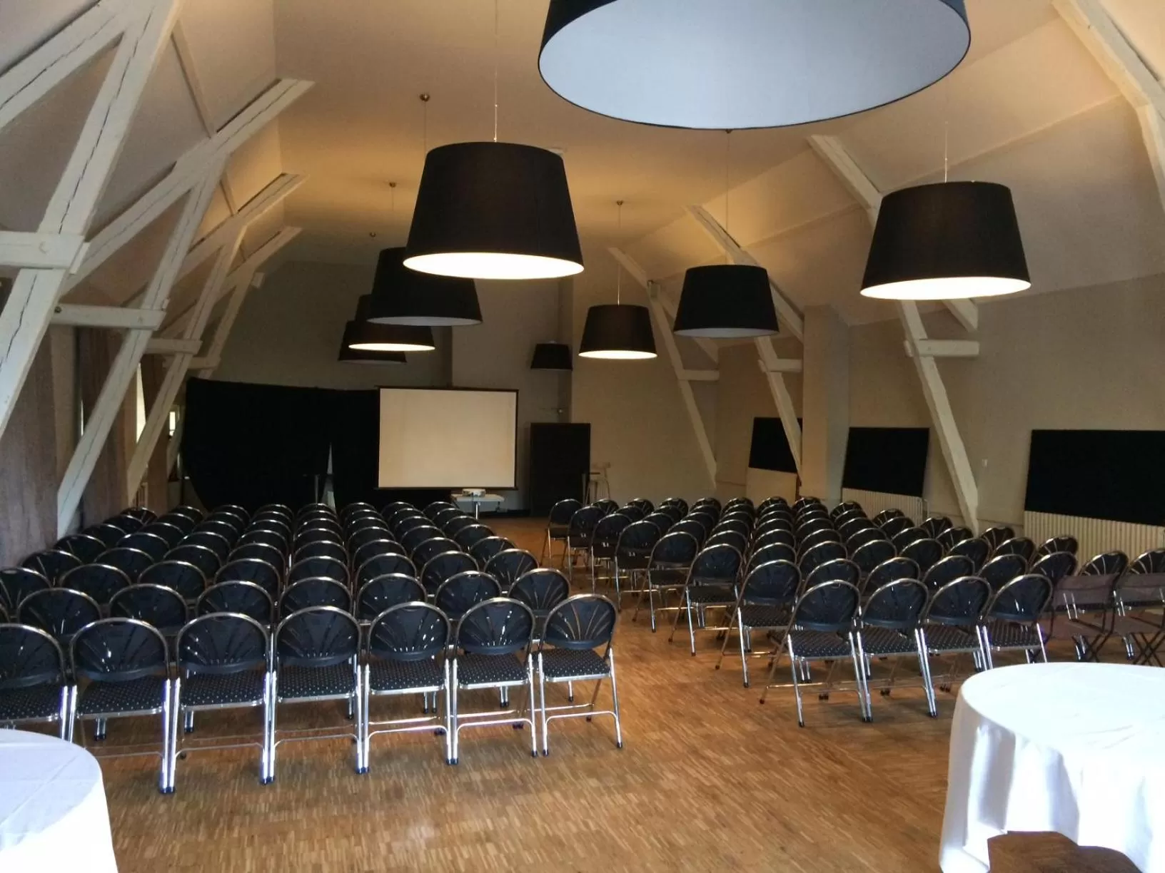 Meeting/conference room in Hôtel Château de Lacan