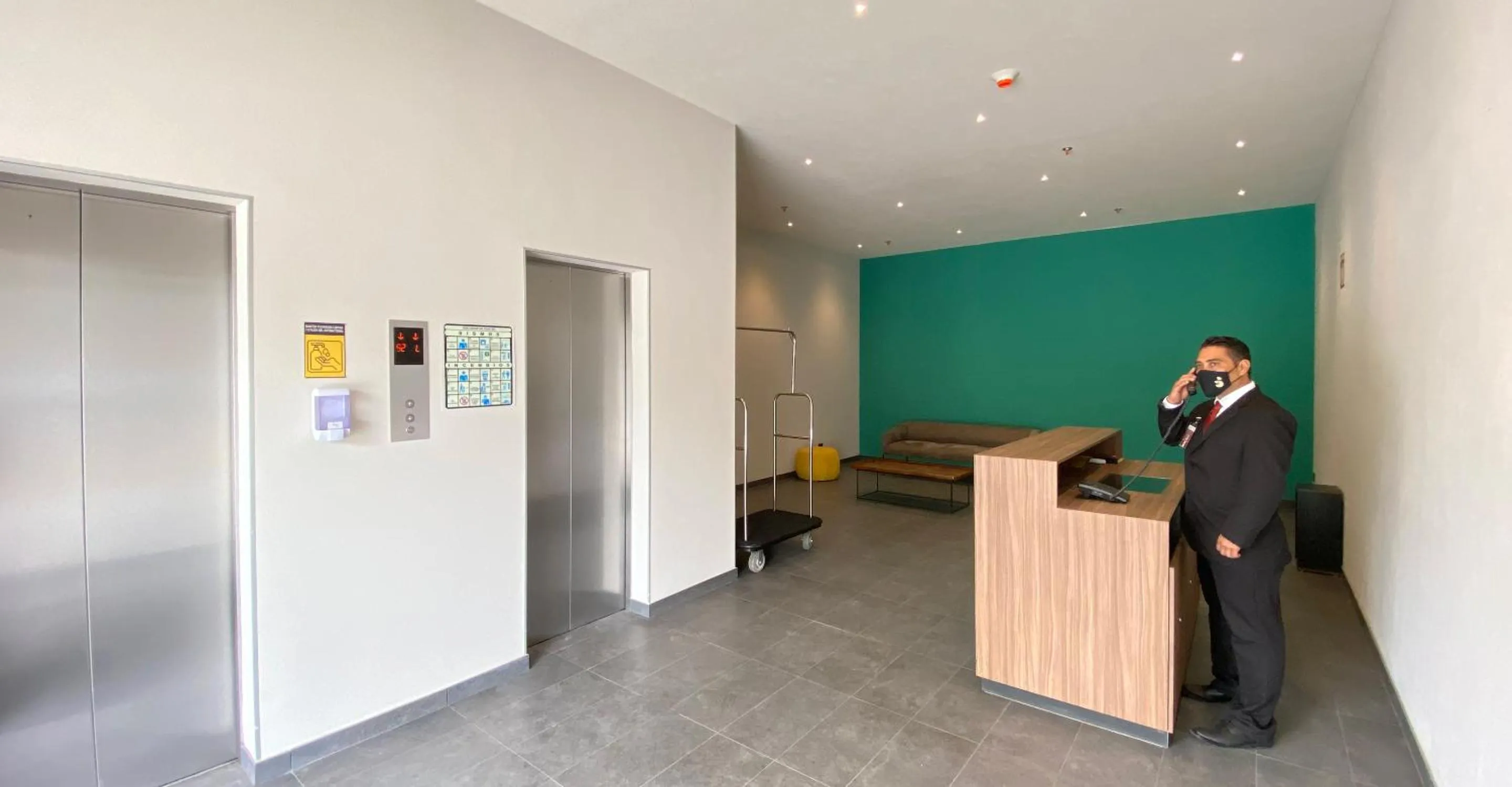 Lobby or reception in Hotel MX mas cuautitlan Izcalli, Trademark by Wyndham