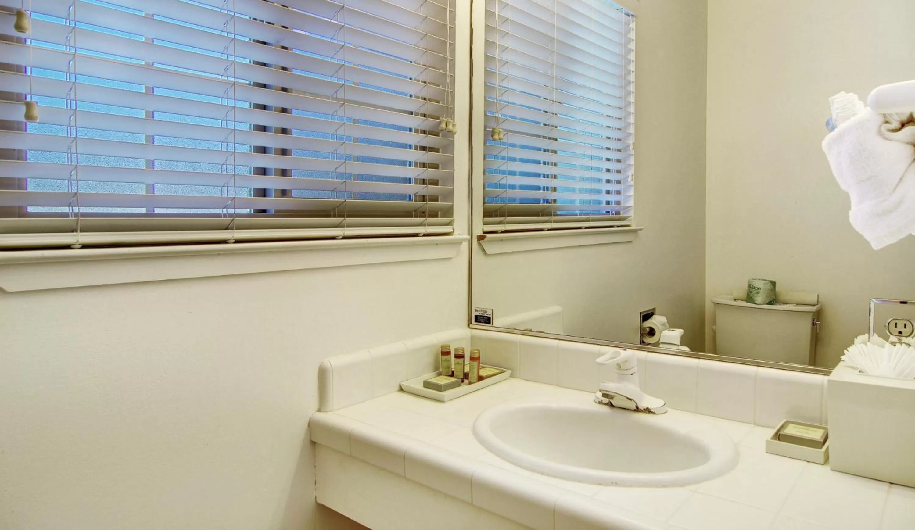 Bathroom in Svendsgaard's Inn
