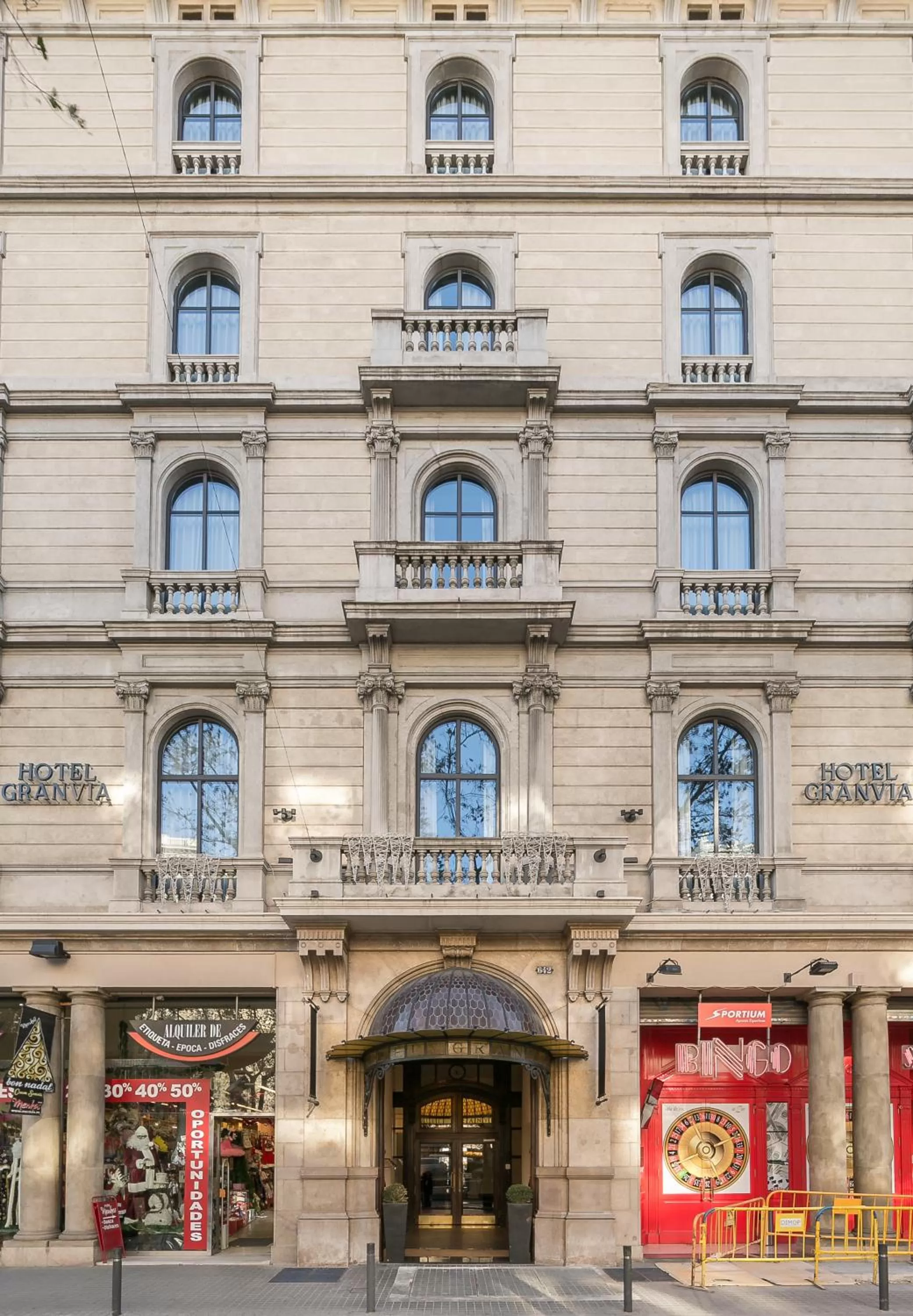 Facade/entrance in Hotel Granvia