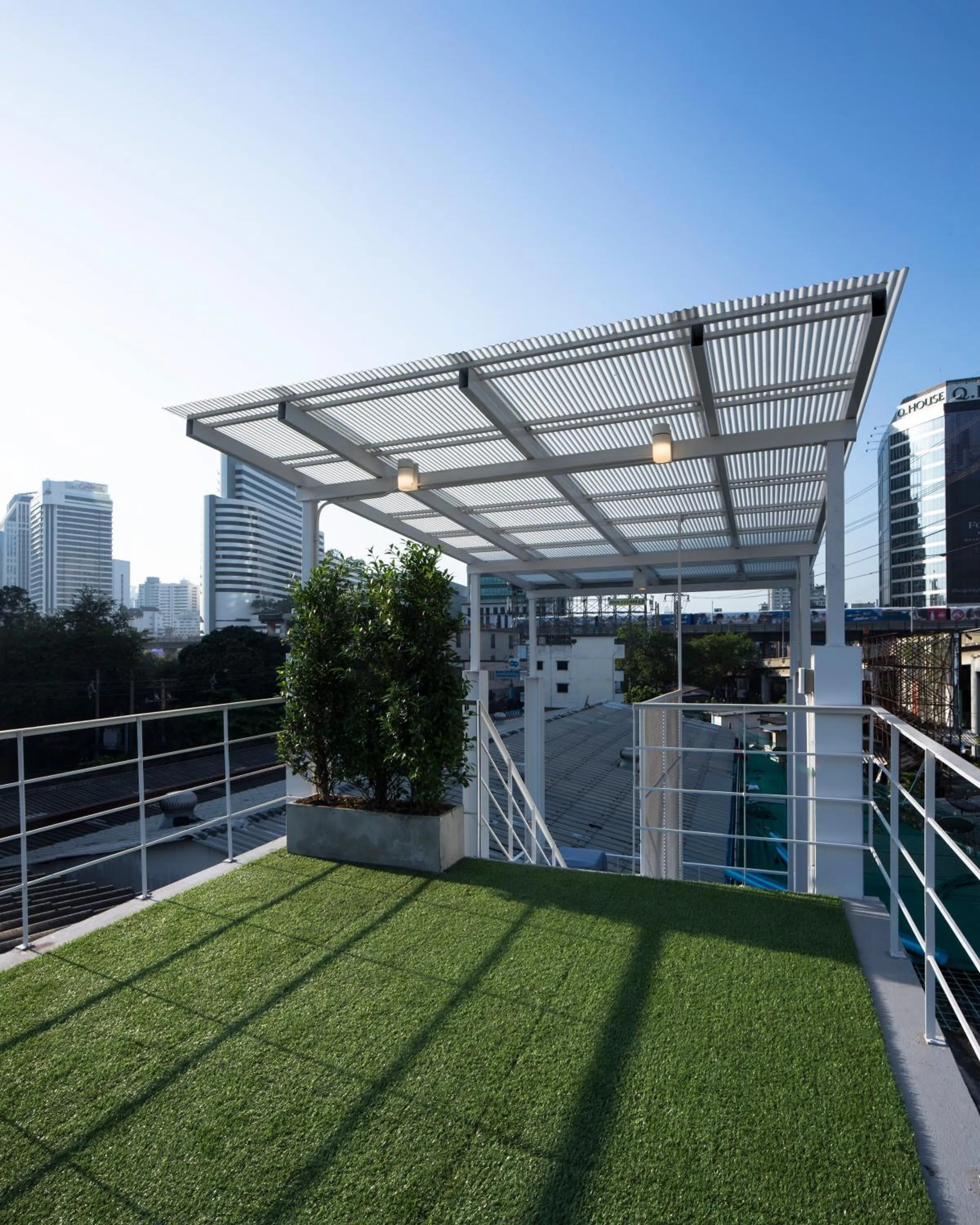 City view in On the Bed Hostel