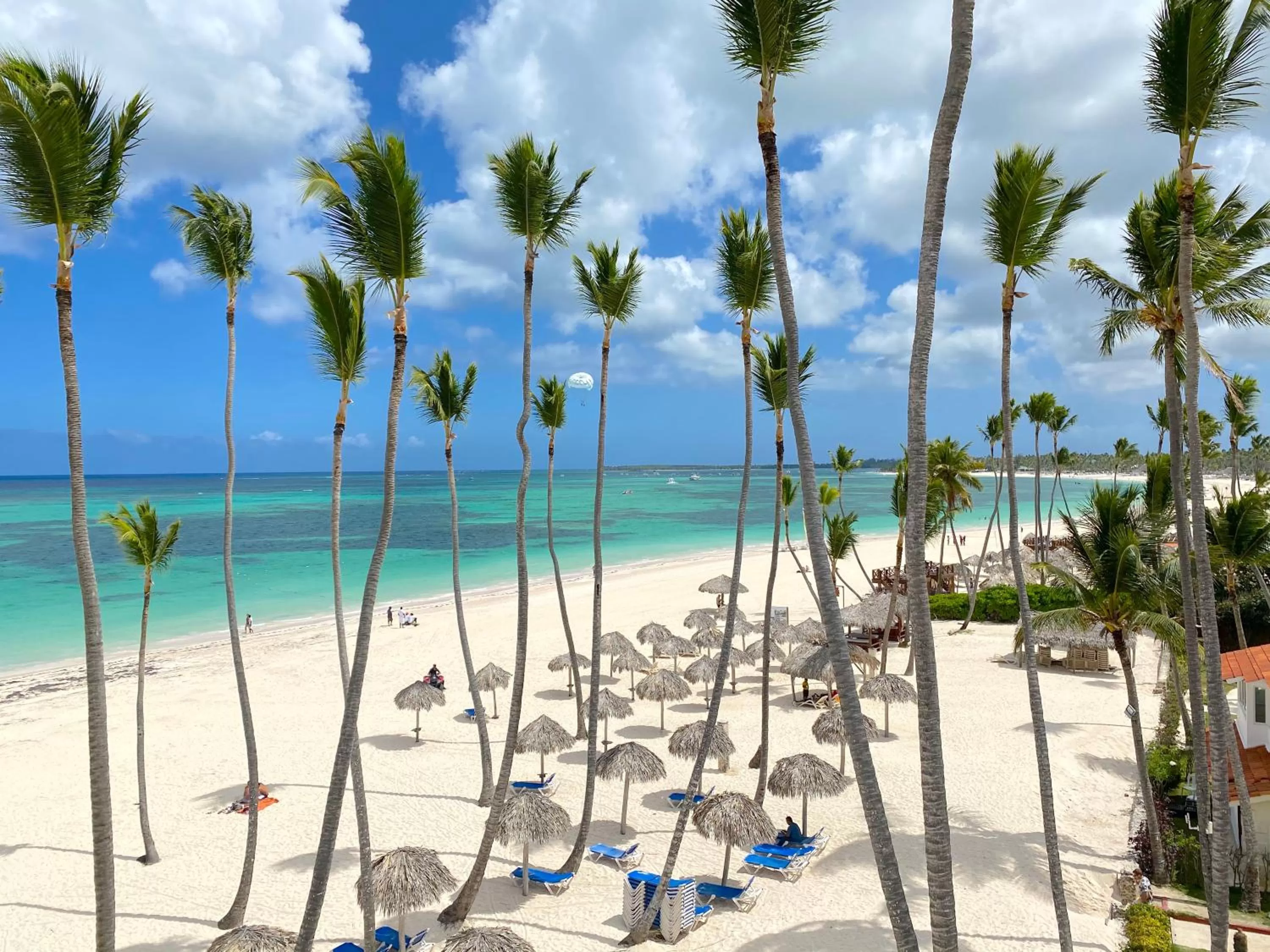 Beach in TROPICAL VILLAGE playa LOS CORALES