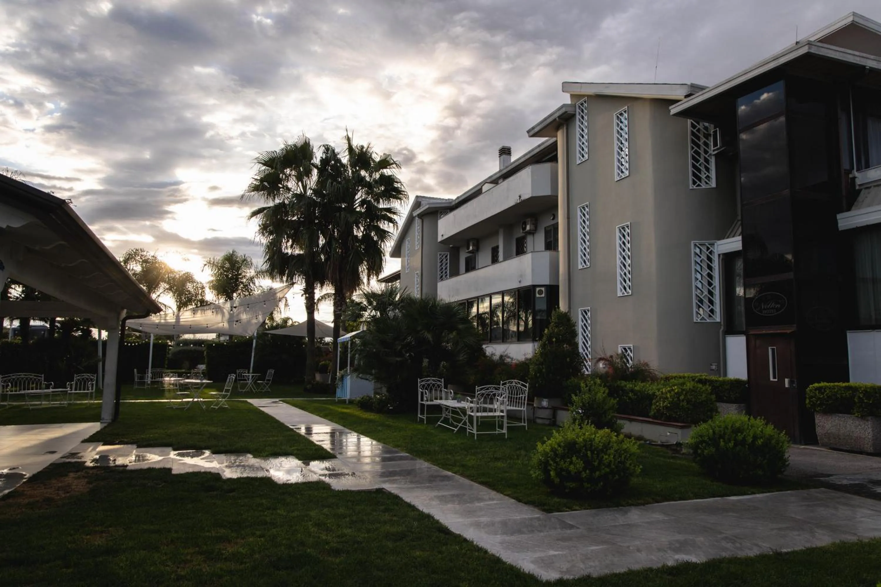 Property building in Hotel Nelton