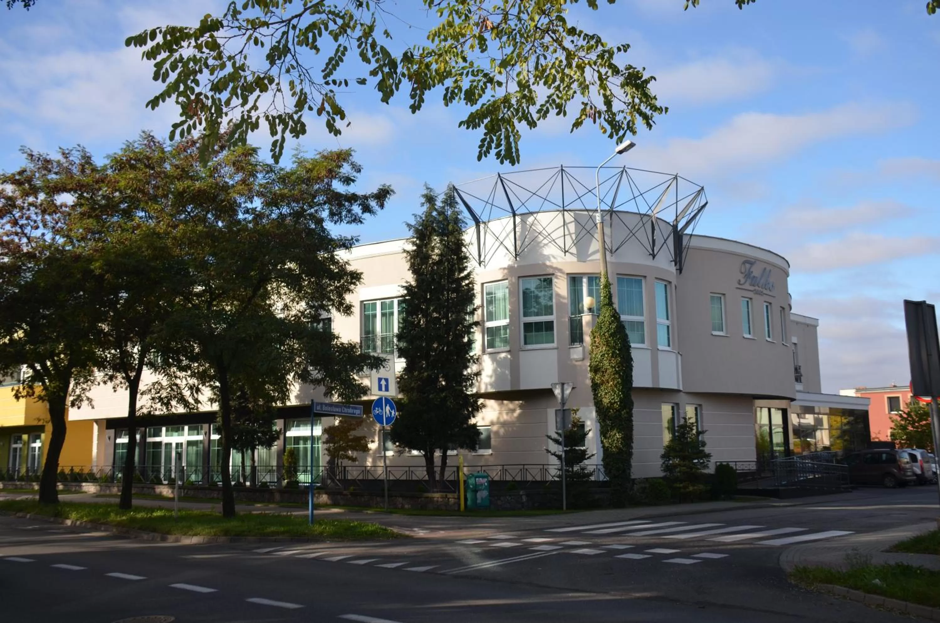 Property building in Hotel Falko