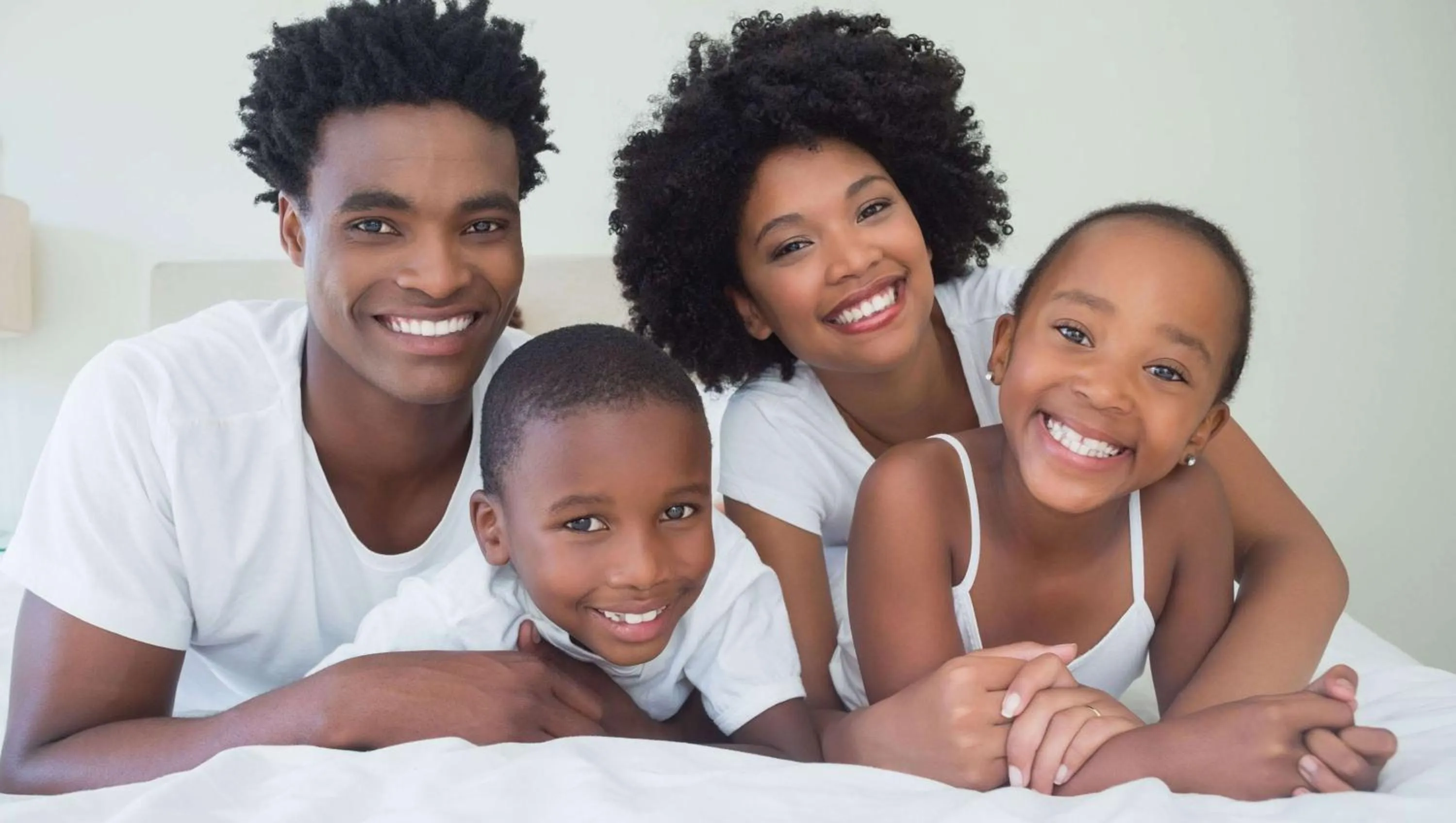 Photo of the whole room in Magnuson Hotel Detroit Airport