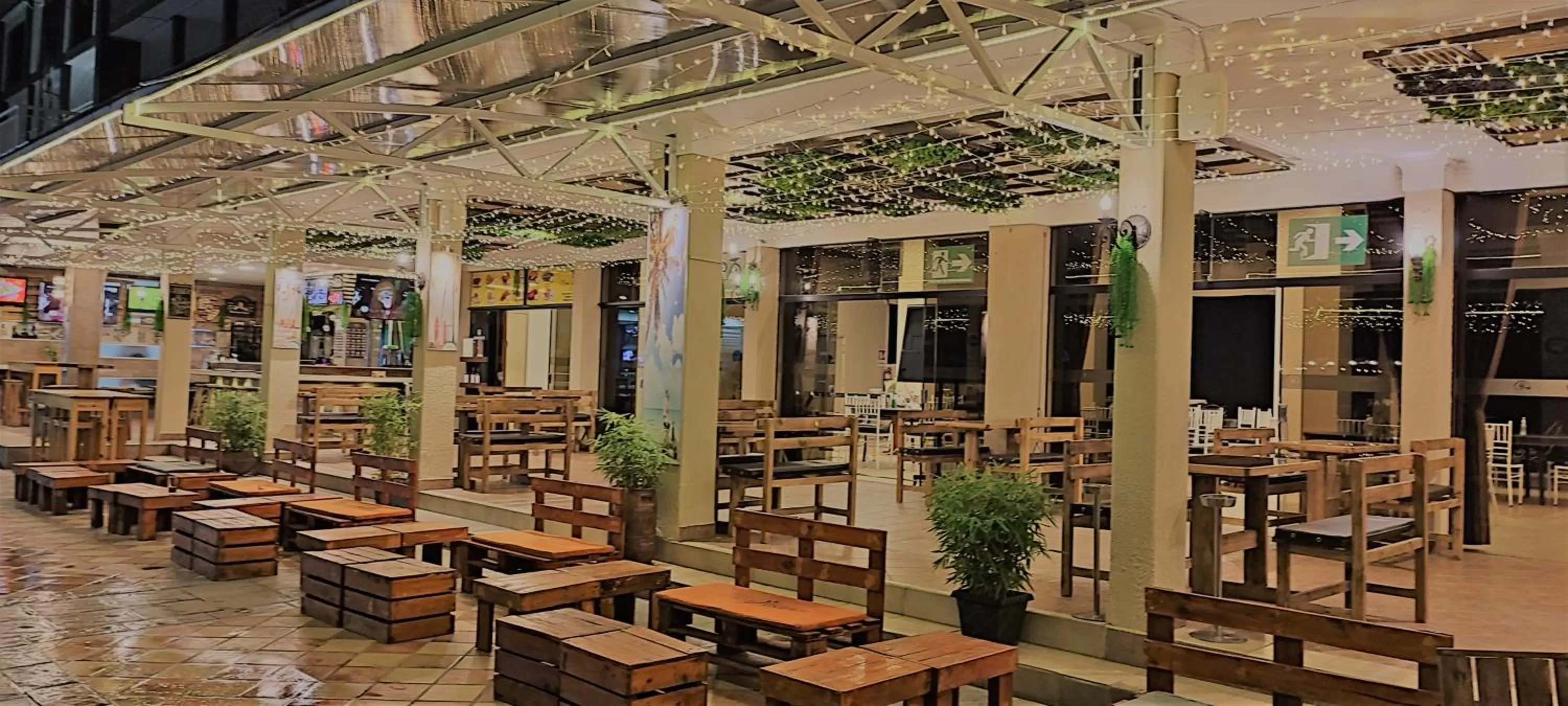 Property building in Hotel Los Ceibos