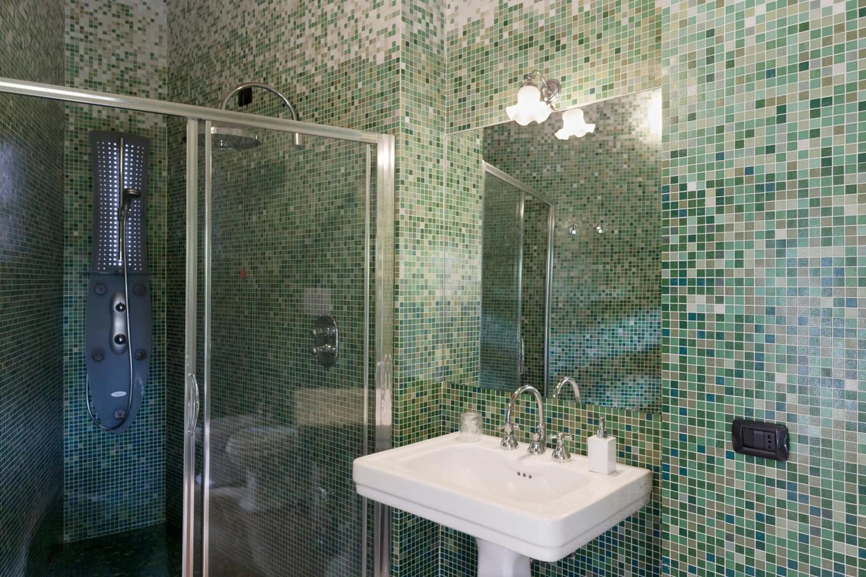 Hotel Locanda Dei Mai Intees