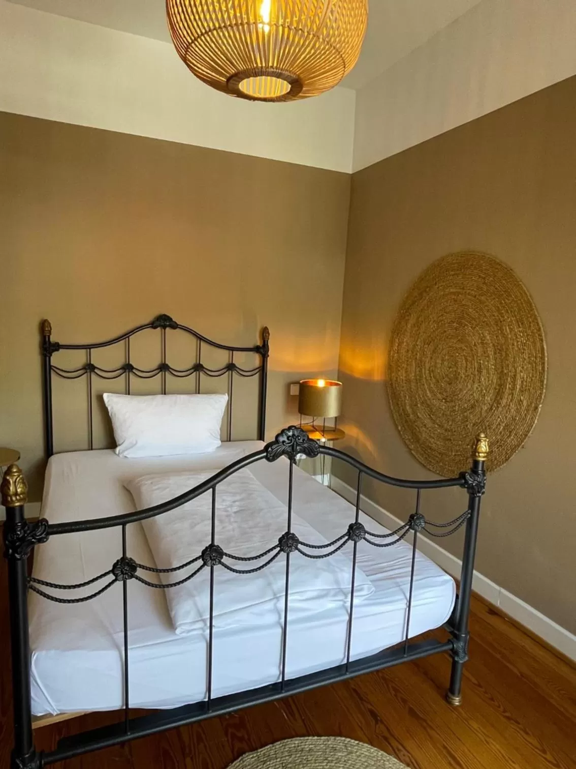 Bed in AUERSTEIN-Hotels auerstein & auerstein-mono