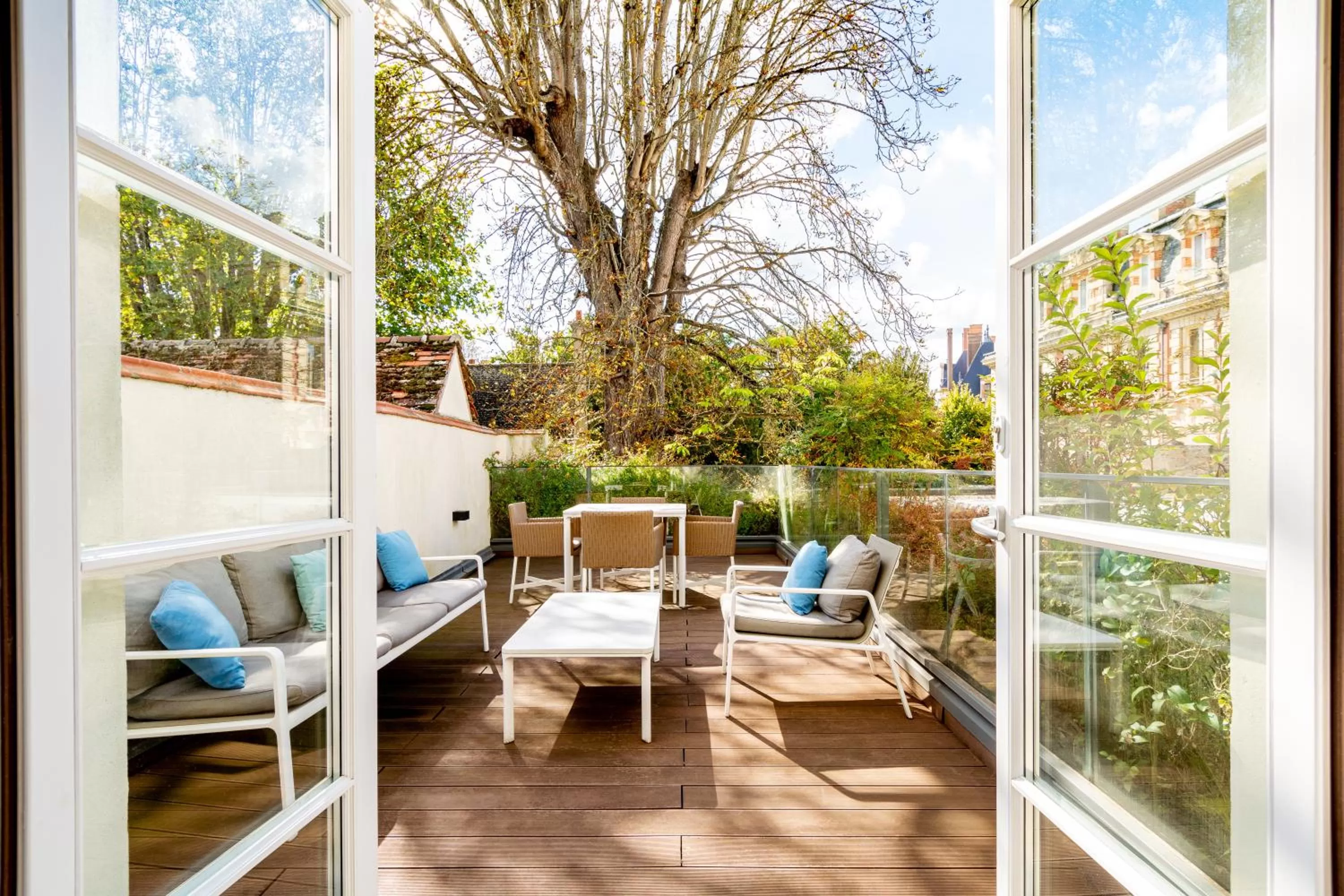Patio in La Demeure Du Parc