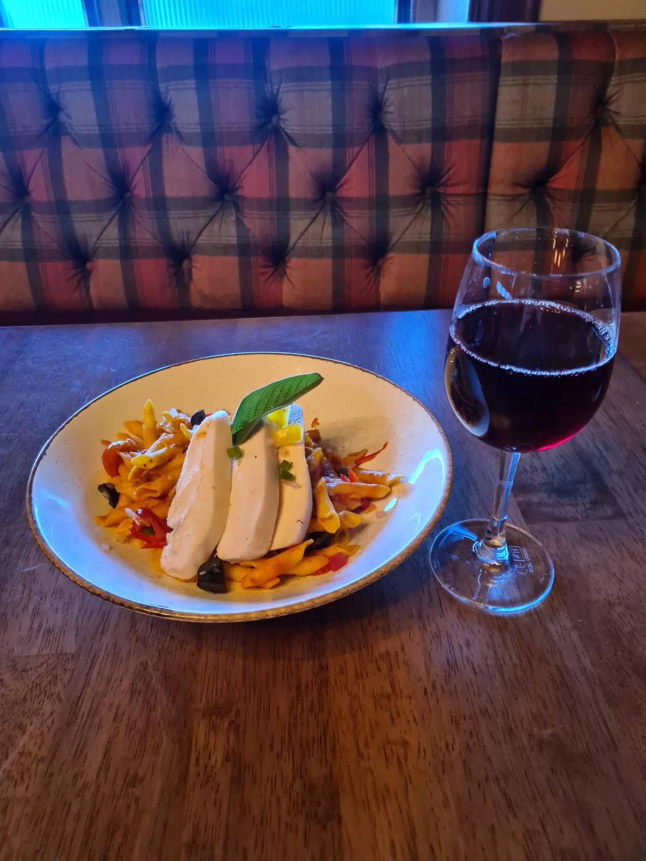 The Canalside B&B at The Auld Shebeen Bar