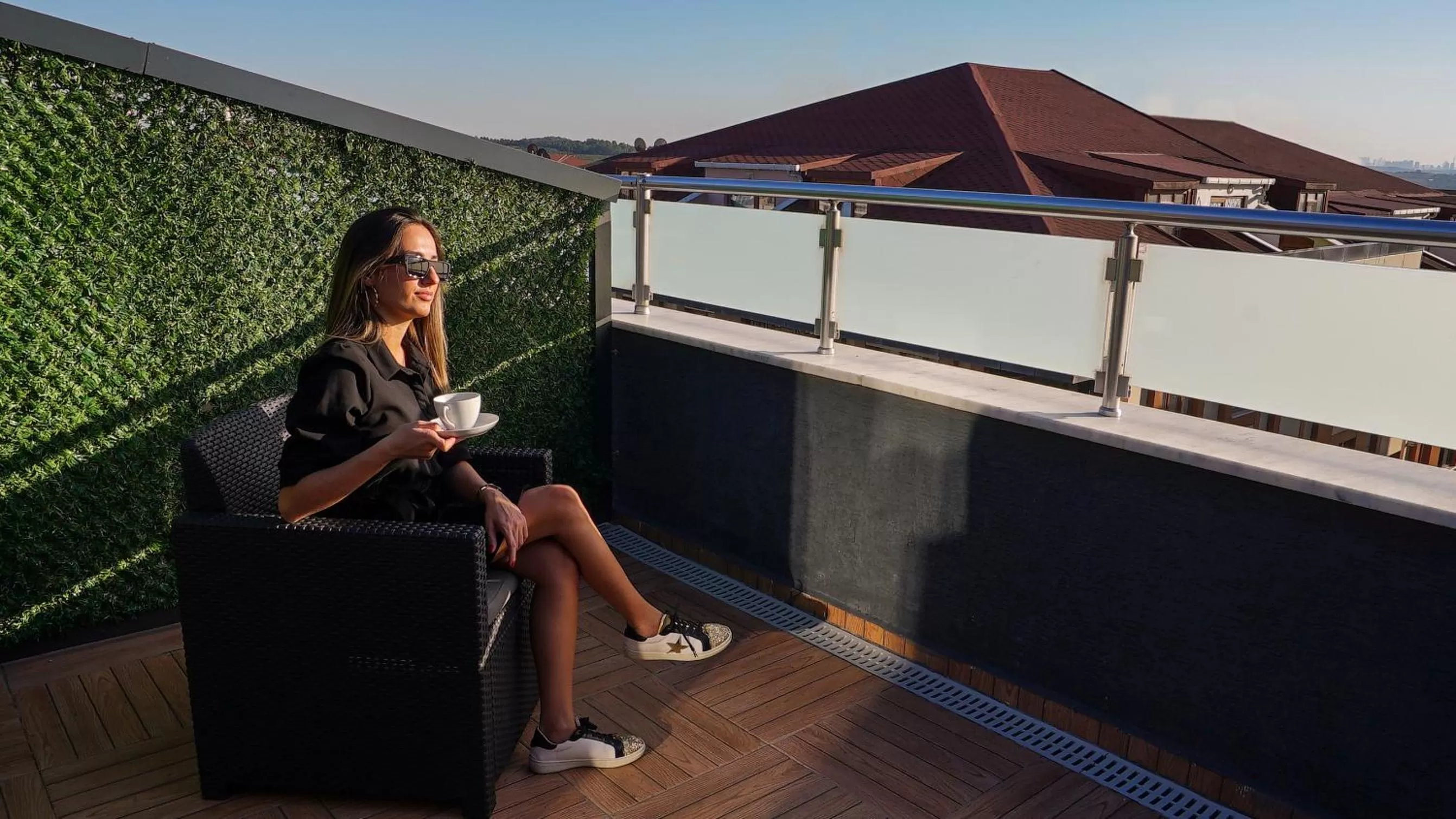 Day in Homey AirPort Hotel