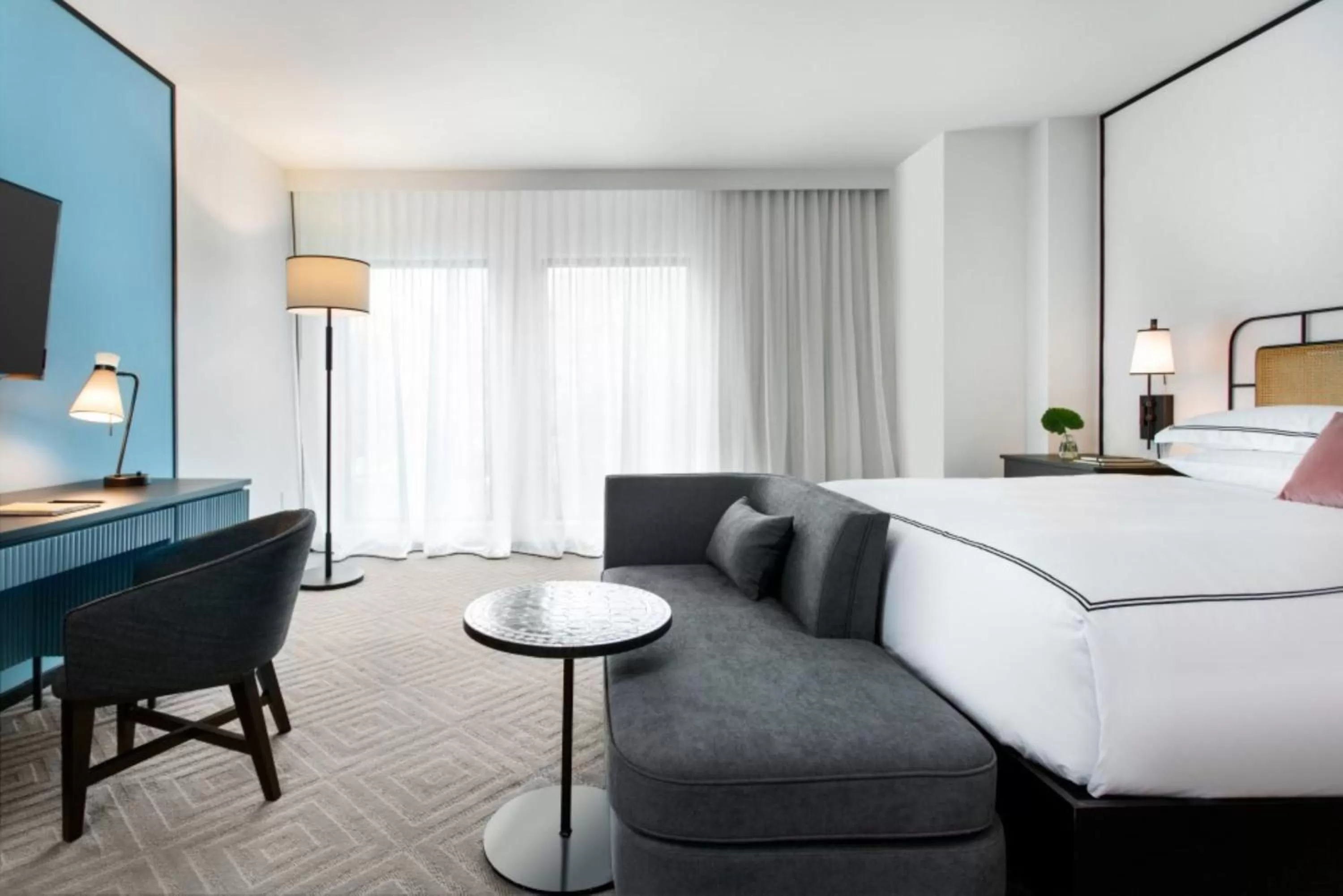 Photo of the whole room, Bed in Kimpton Hotel Fontenot by IHG