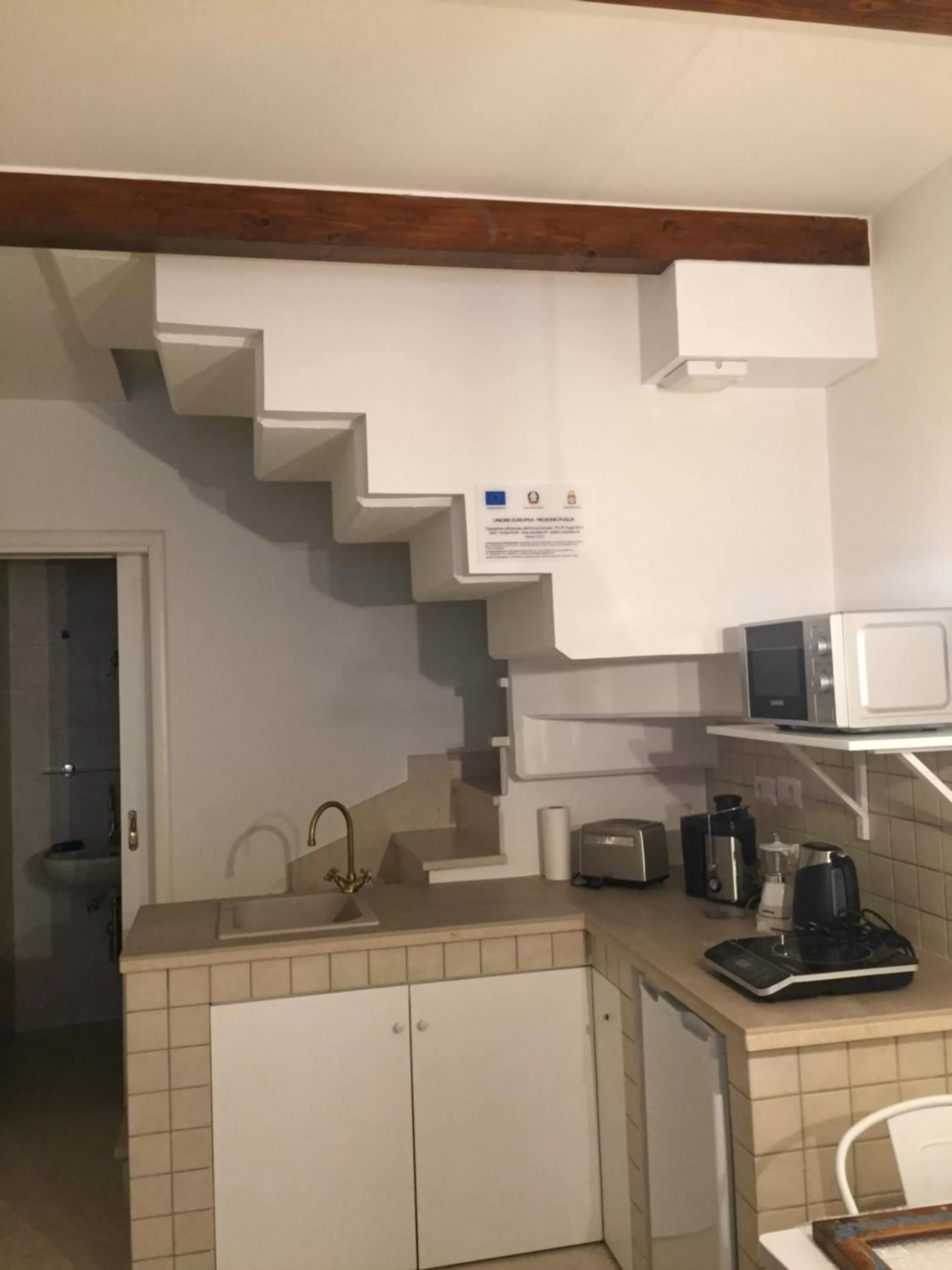 Kitchen or kitchenette, Kitchen/Kitchenette in Apulia 35 B&B