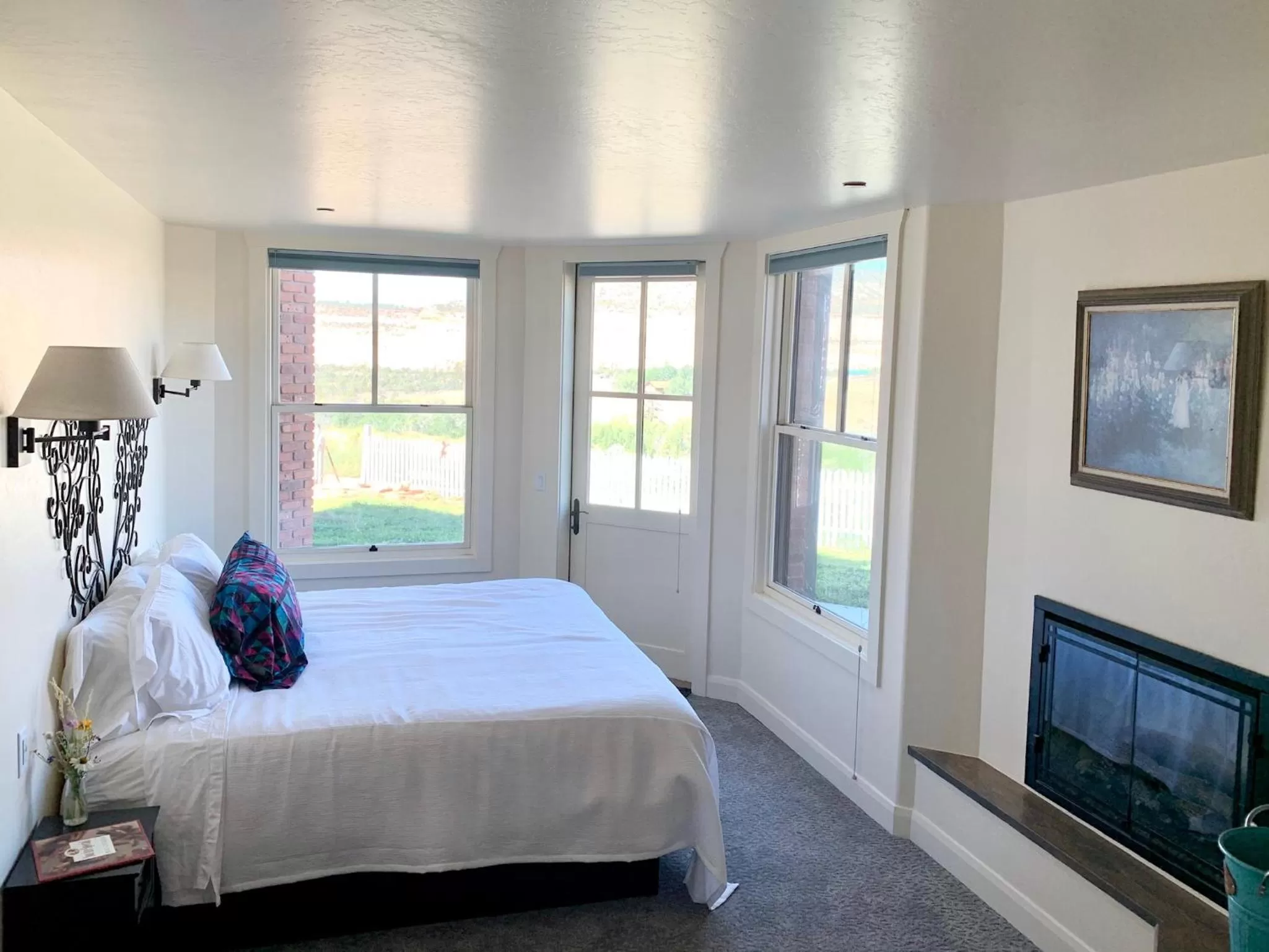 Annie's Place Bed & Breakfast