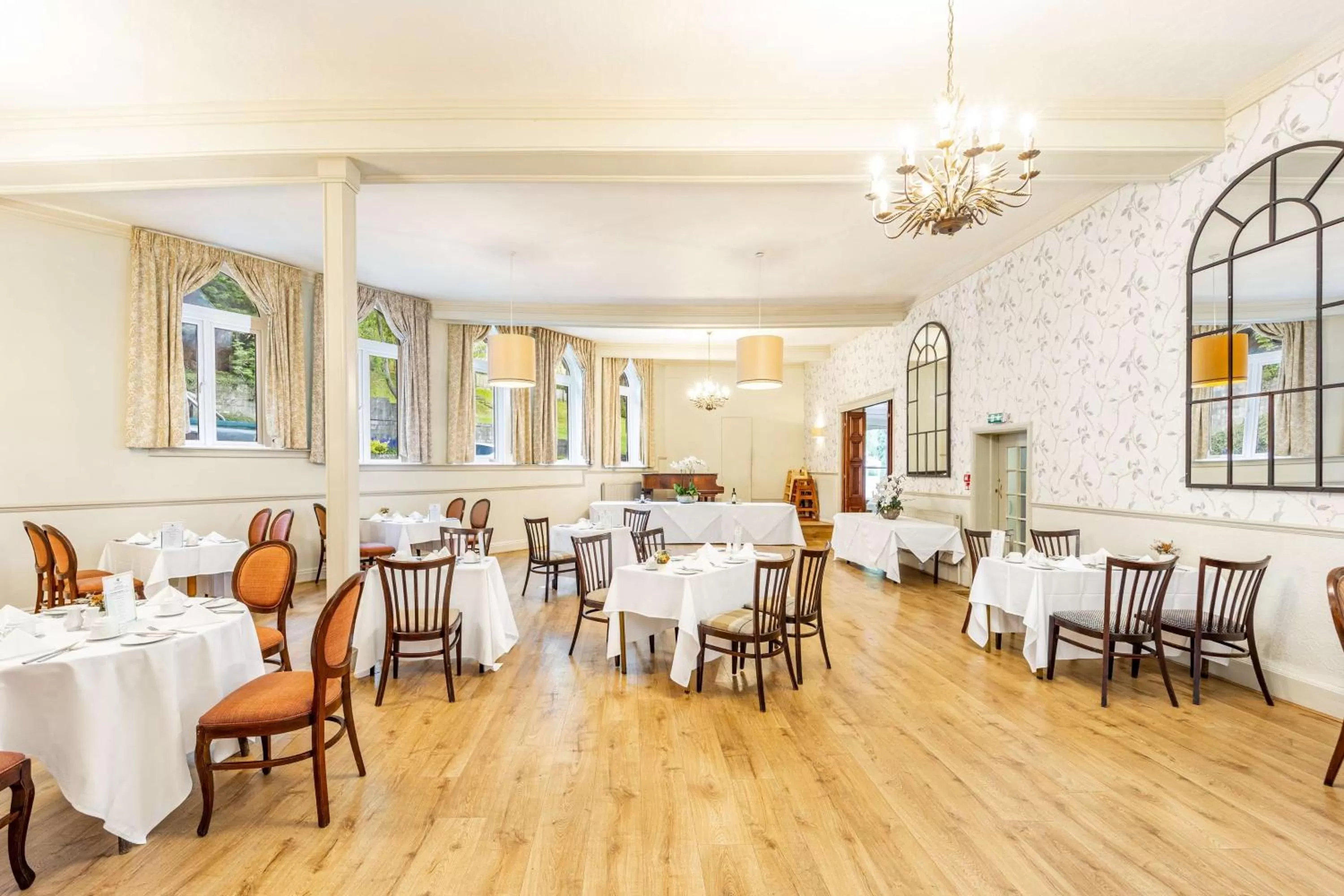 Restaurant/places to eat in Best Western Limpley Stoke Hotel
