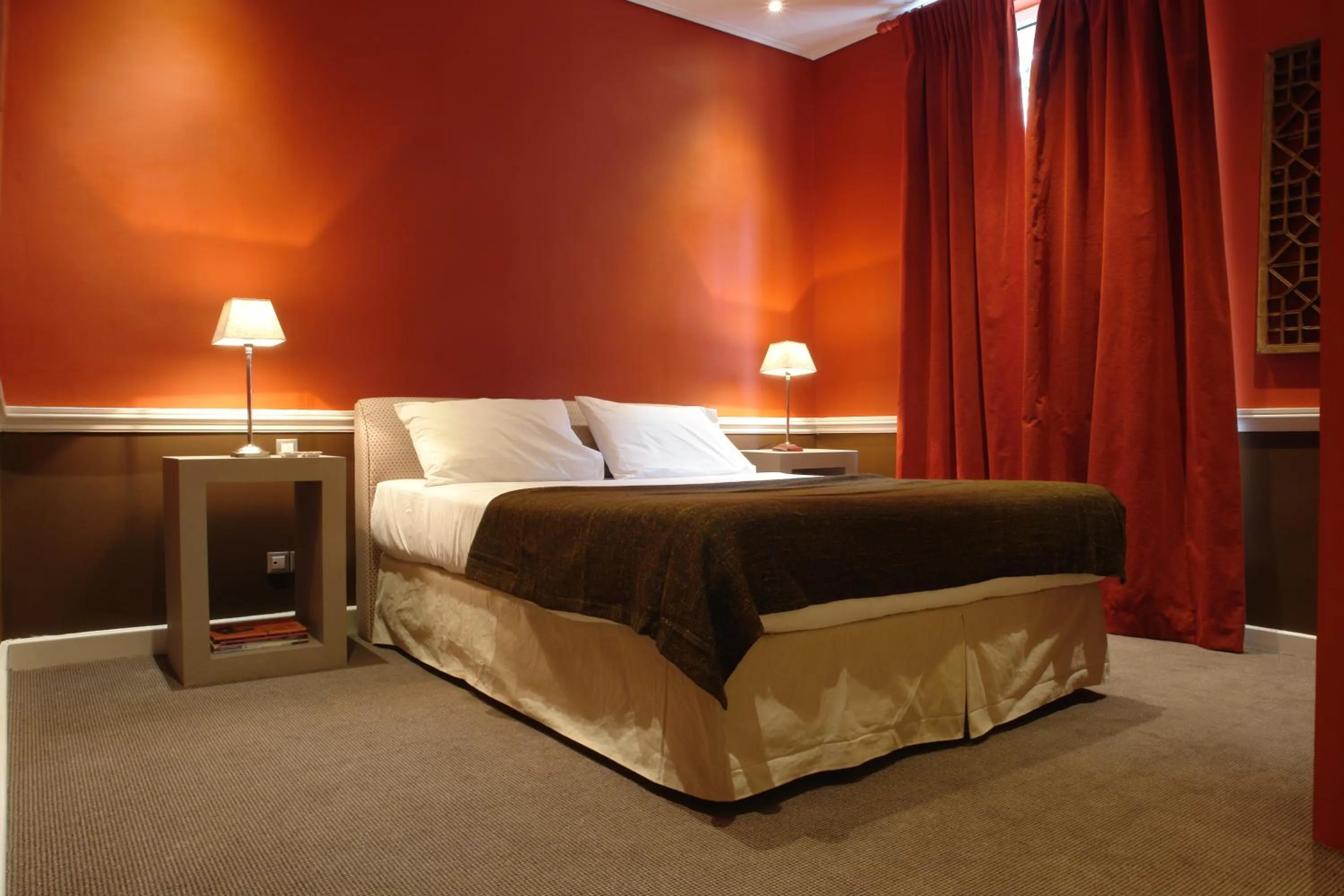 Bed in Semeli Hotel