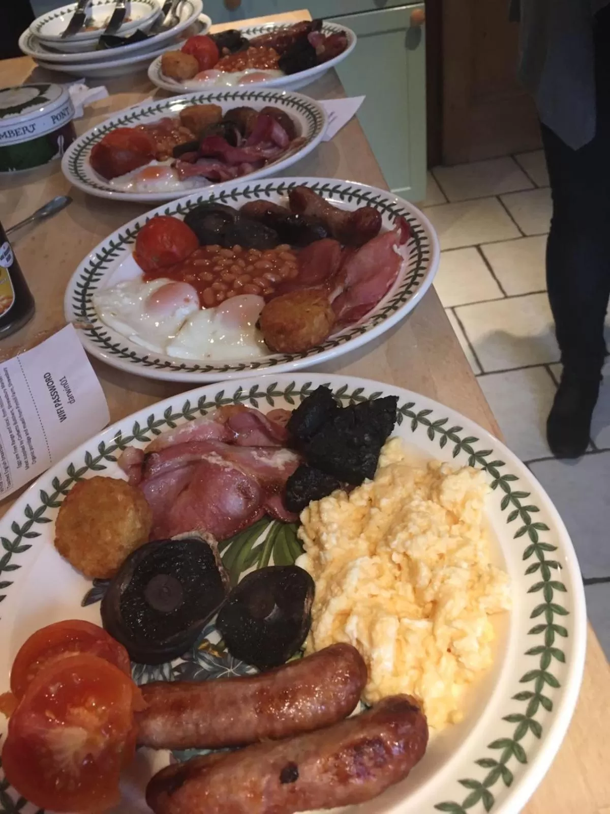 Food and drinks in Anton Guest House Bed and Breakfast