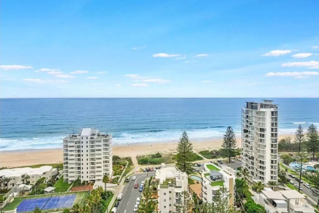Day in Vue Broadbeach - Official