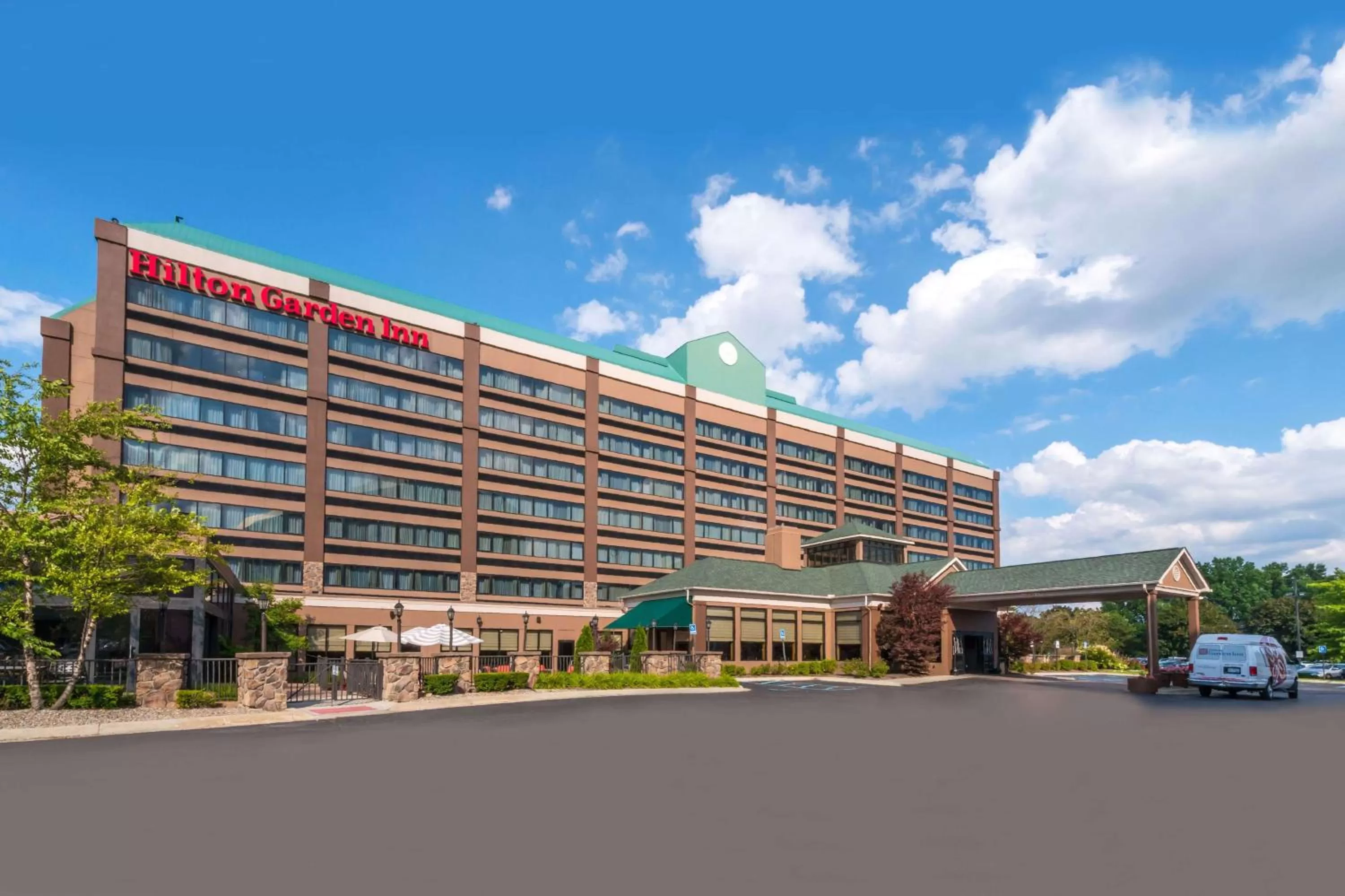 Property building in Hilton Garden Inn Detroit Southfield