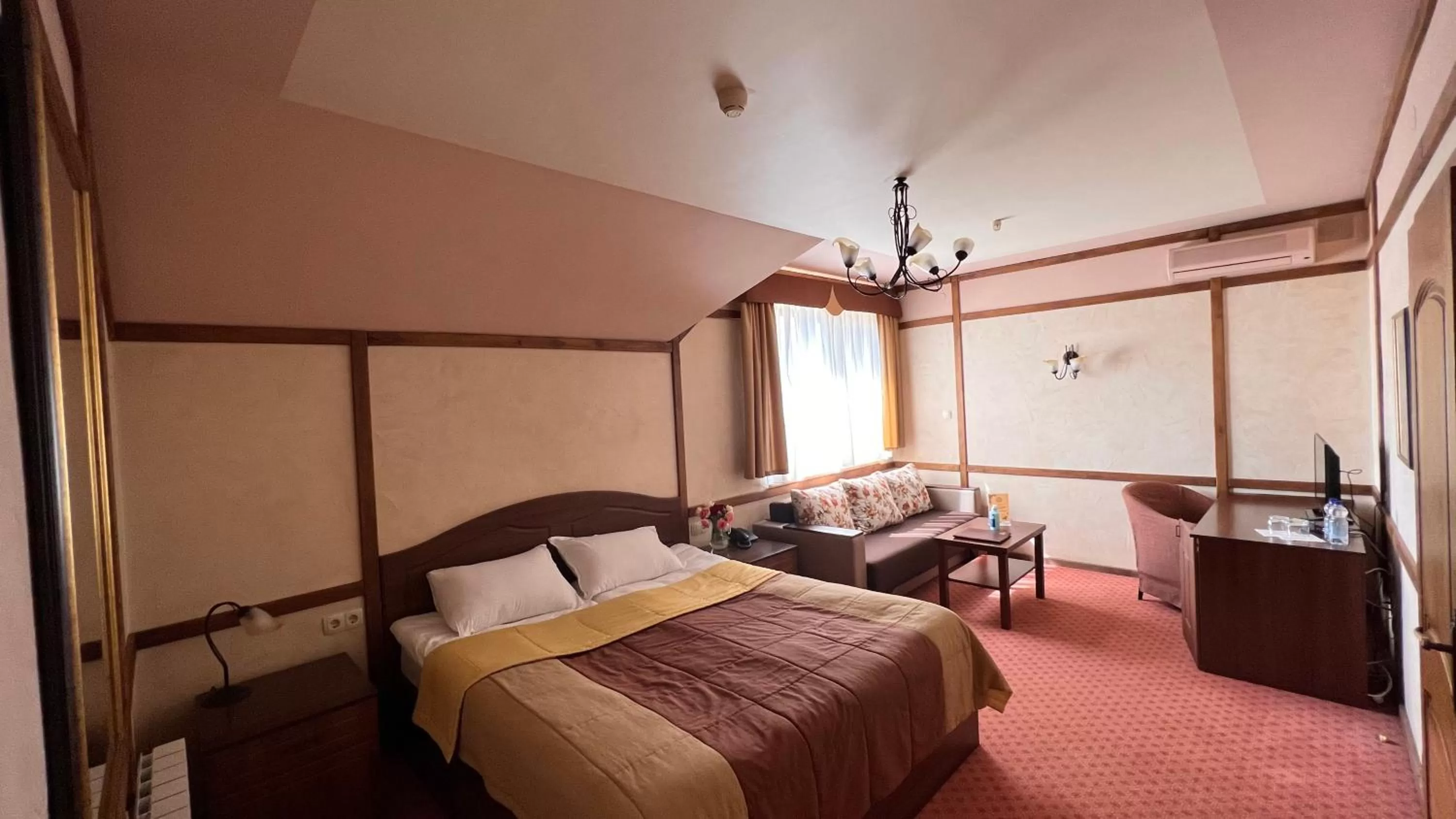 Bed in Hotel Complex Bahus