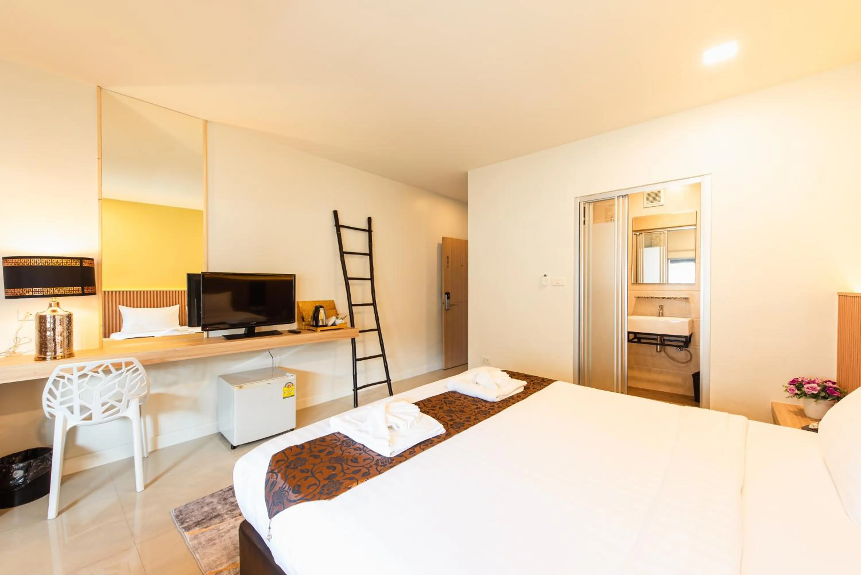 Bedroom, Bed in The Golden Ville Boutique Hotel and Spa