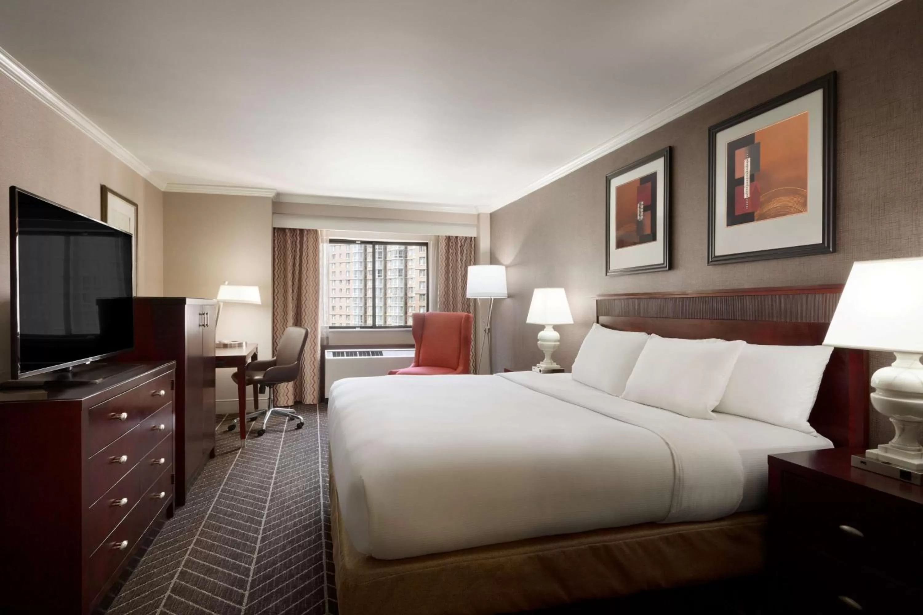 Bedroom, Bed in Hilton Arlington