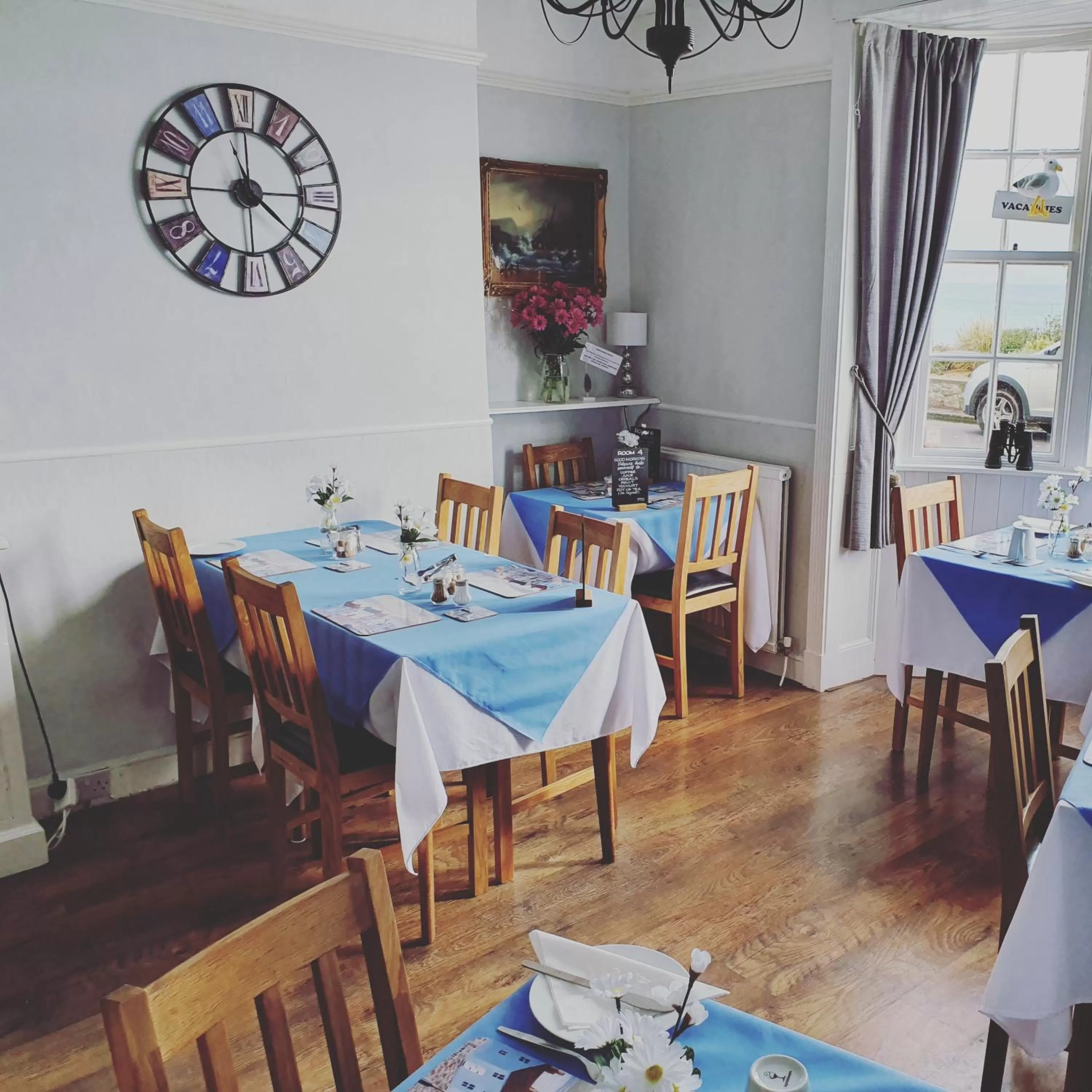 Dining area in Lyndale Guest House