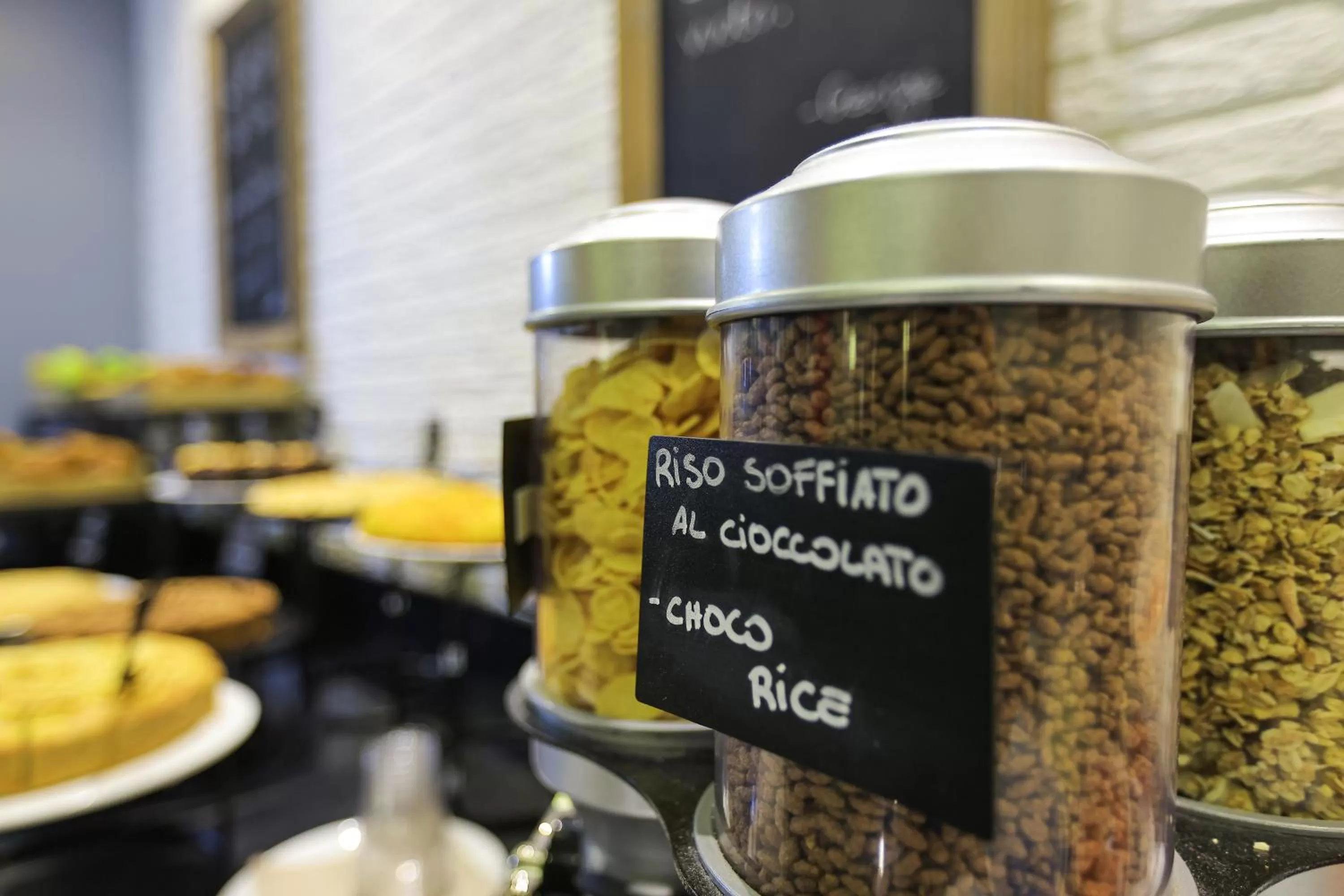 La Meridiana Bleisure Hotel