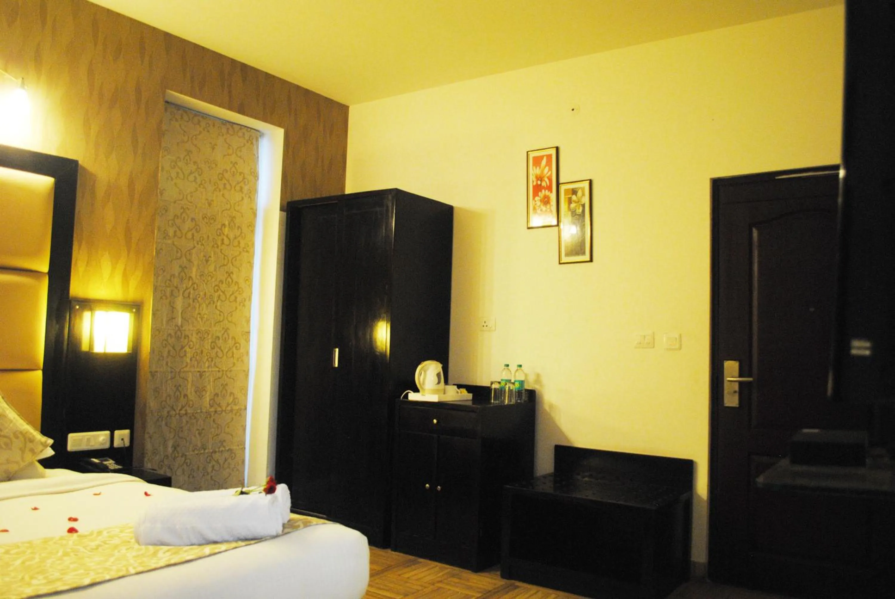 Photo of the whole room in The Park Classic