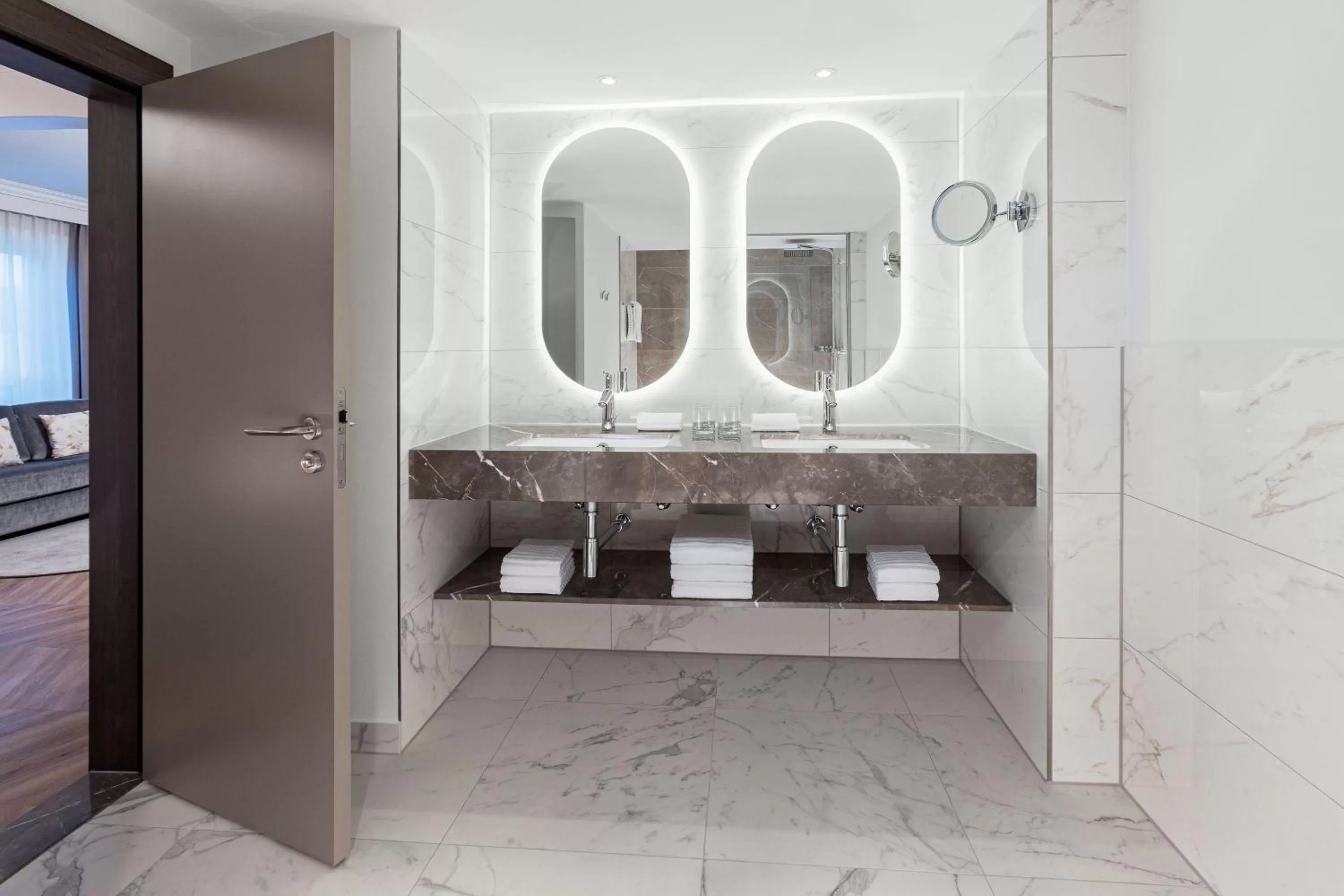 Bedroom in The Westin Grand Berlin