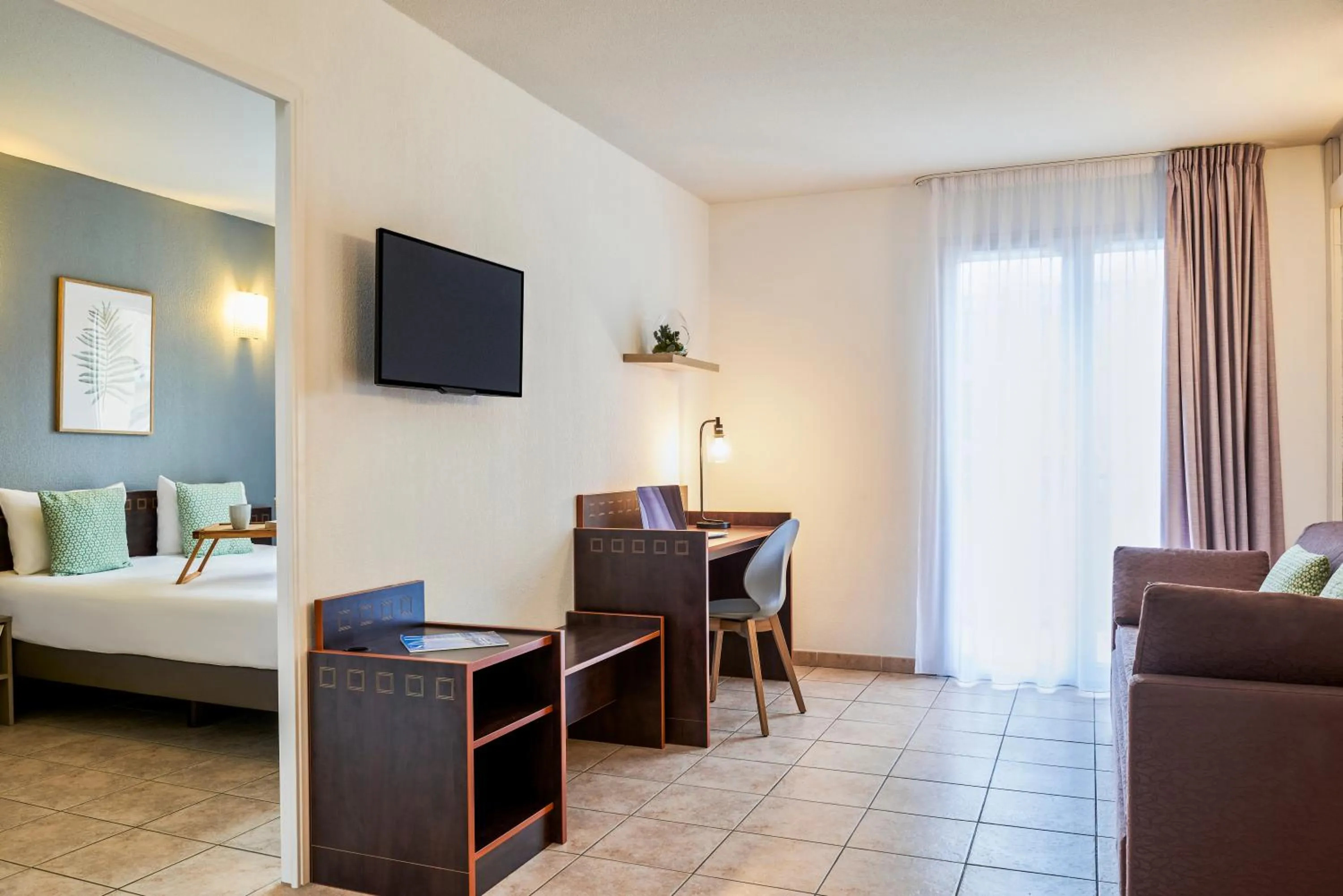 Photo of the whole room, Bed in Aparthotel Adagio Access Nice Acropolis