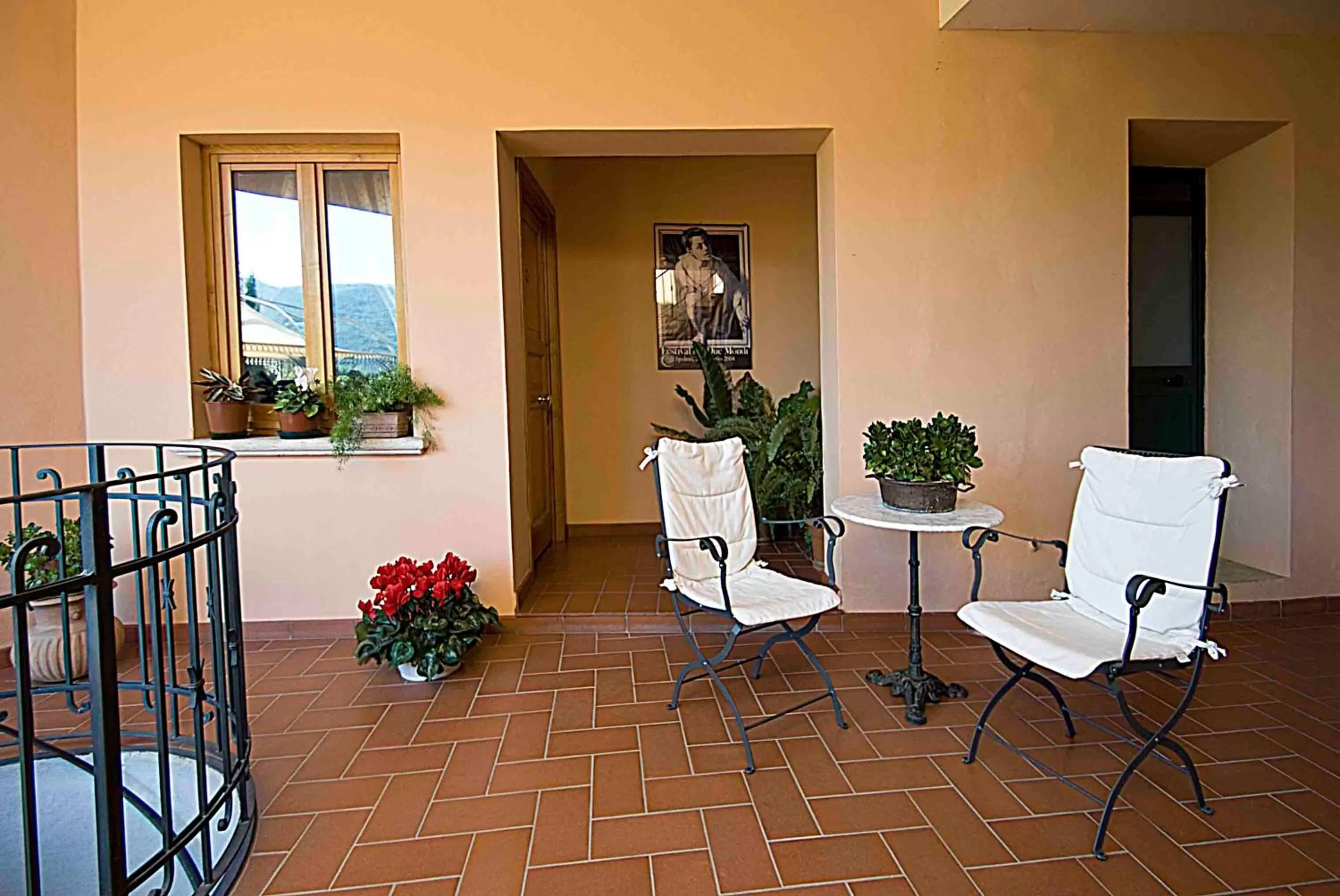 Patio in Albergo Villa Cristina