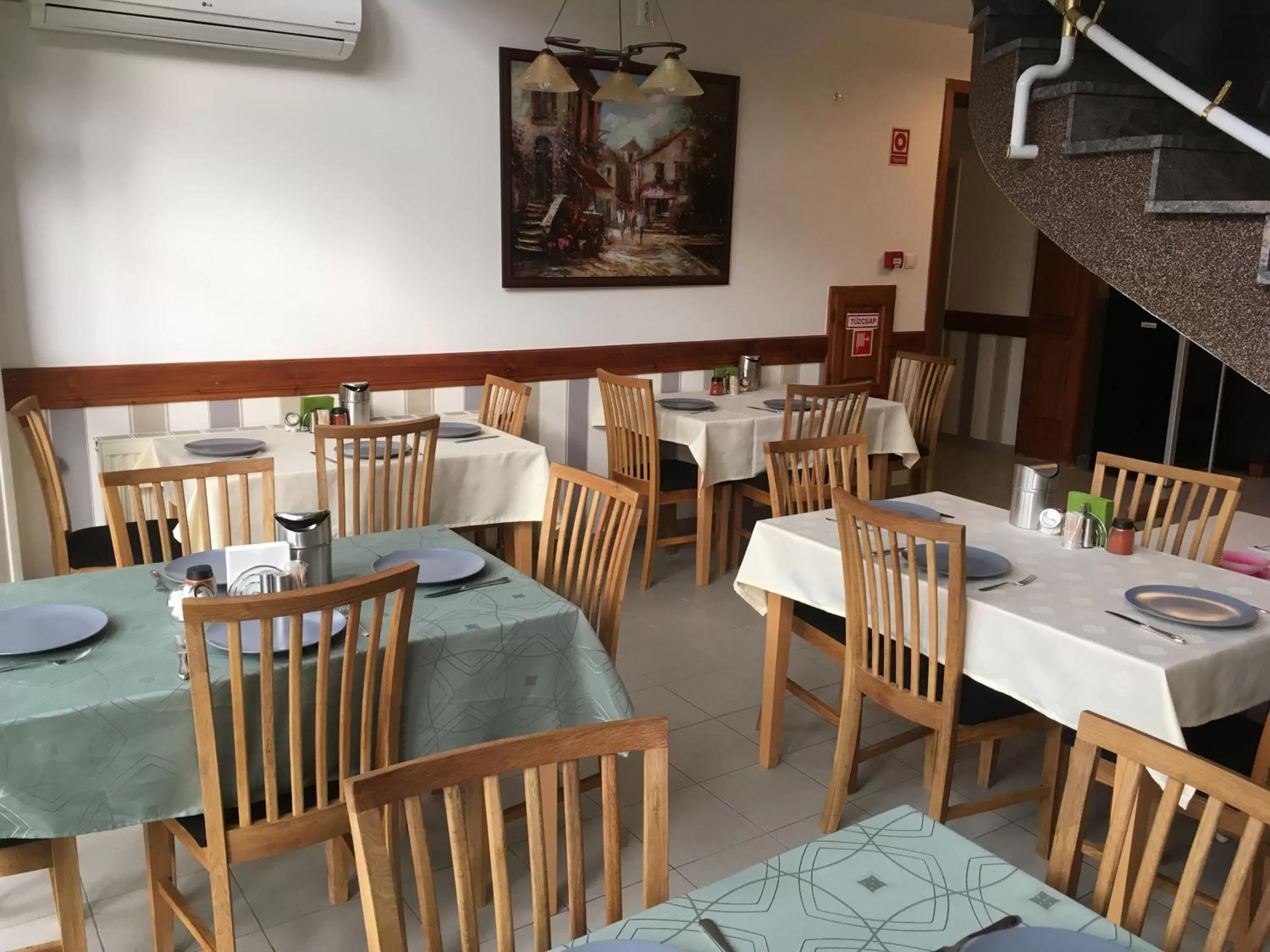 Restaurant/places to eat in Zöldtető Panzió