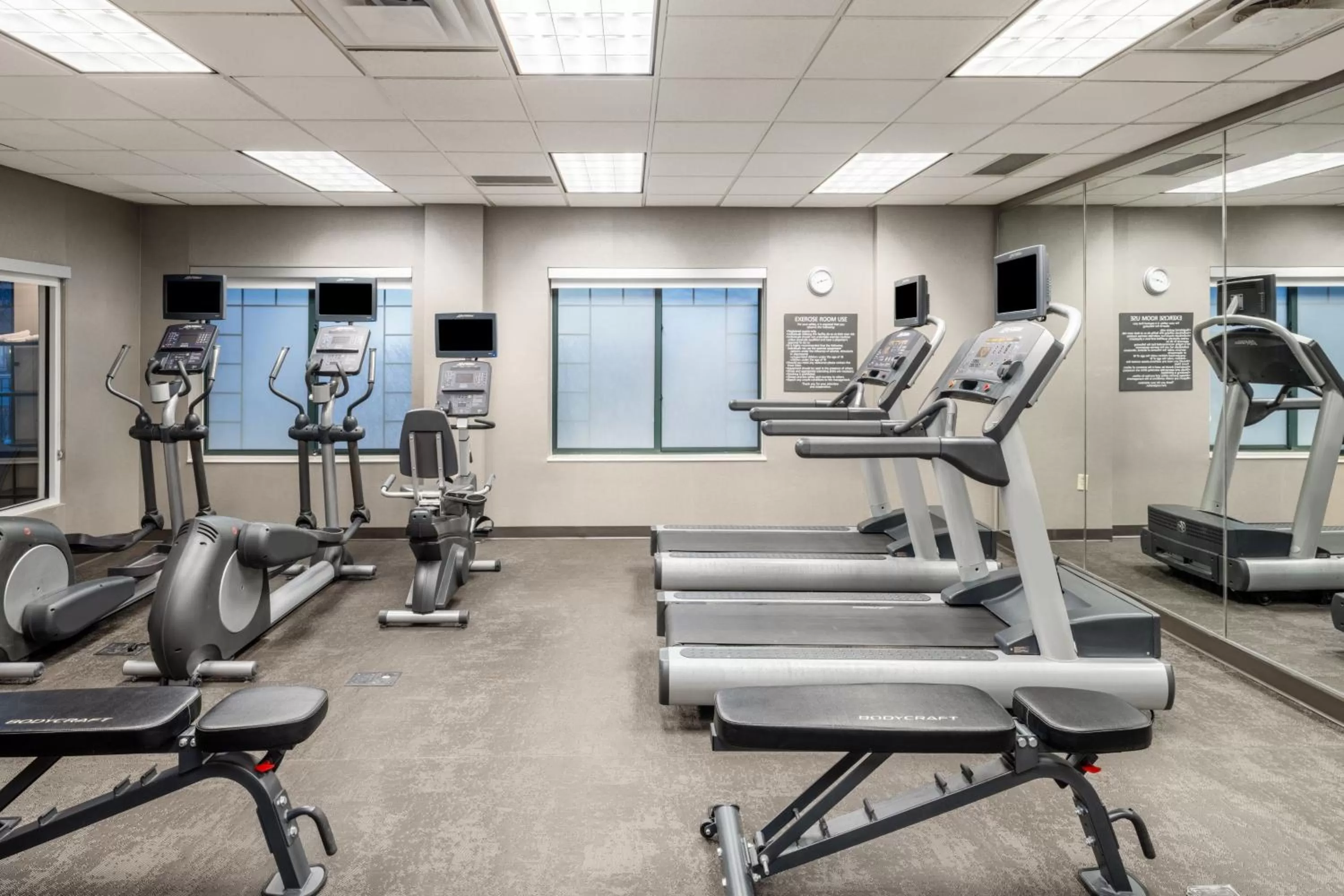 Fitness centre/facilities in Residence Inn by Marriott Chicago Oak Brook
