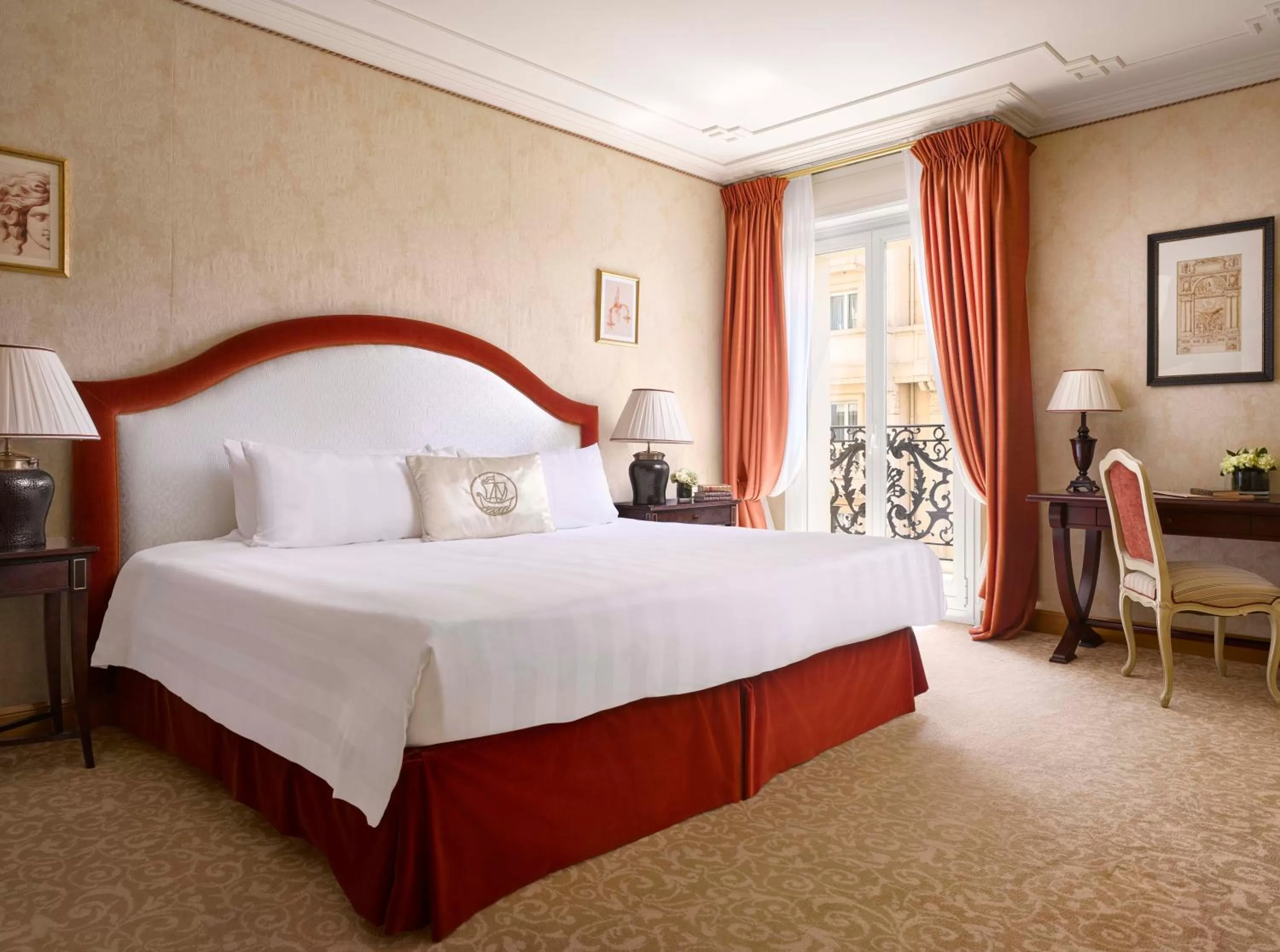 Superior Double Room in Hôtel Métropole Monte-Carlo