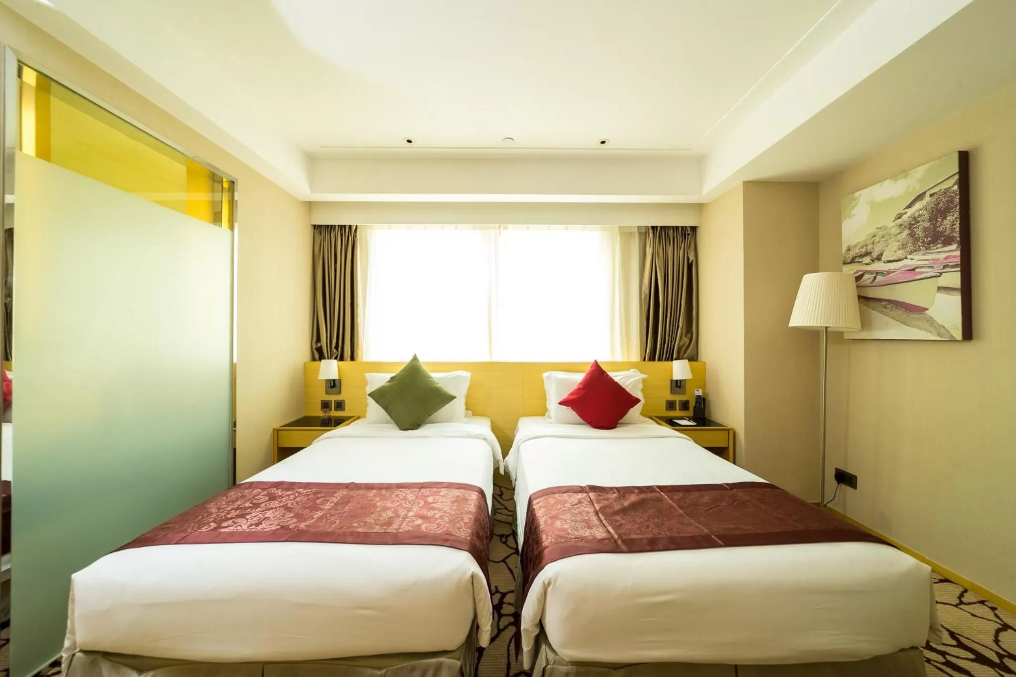 Deluxe Room with Extra Bed in Eco Tree Hotel Sheung Wan