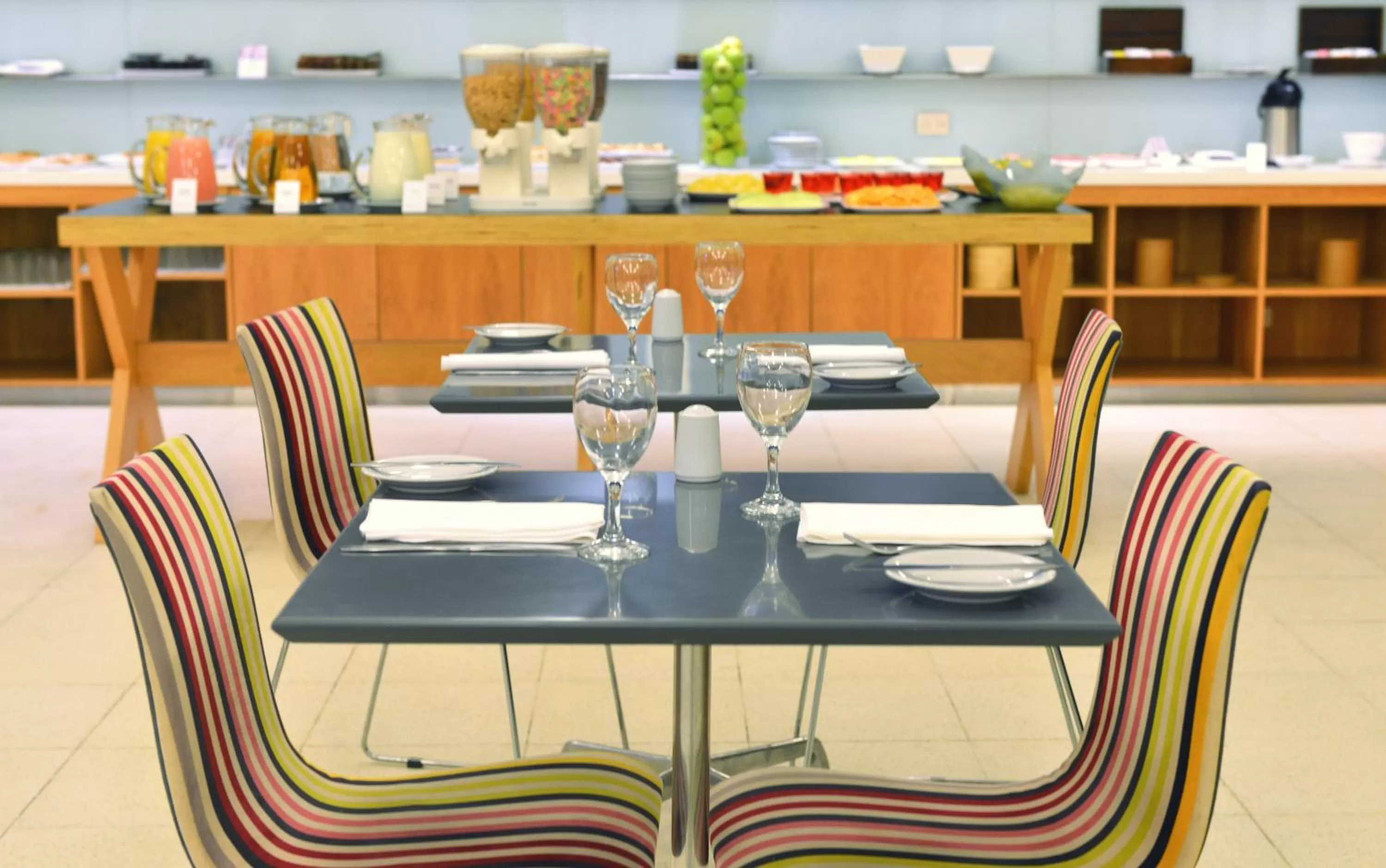 Restaurant/places to eat in Rochester Hotel Classic