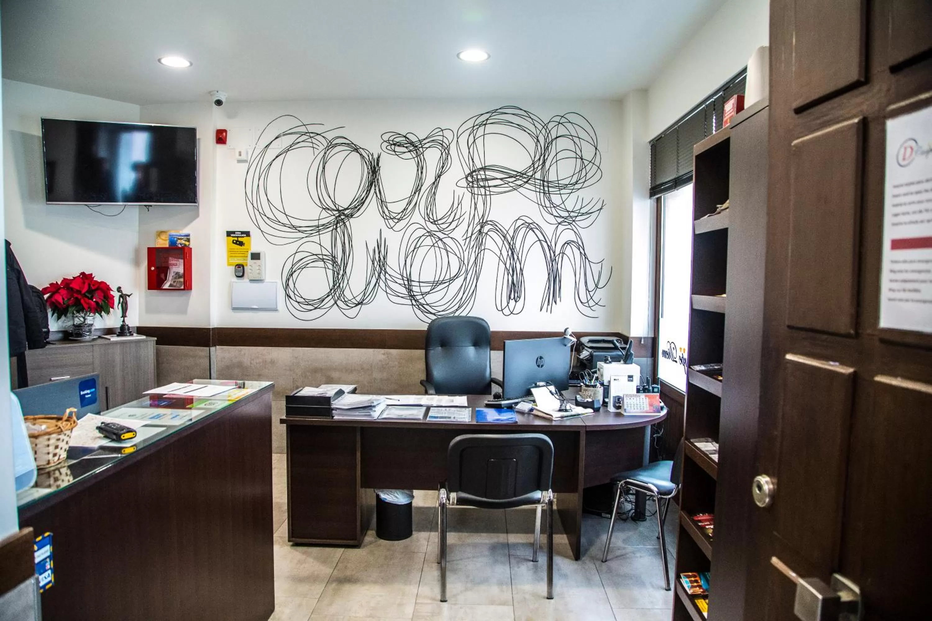 Facade/entrance in Cordoba Carpe Diem