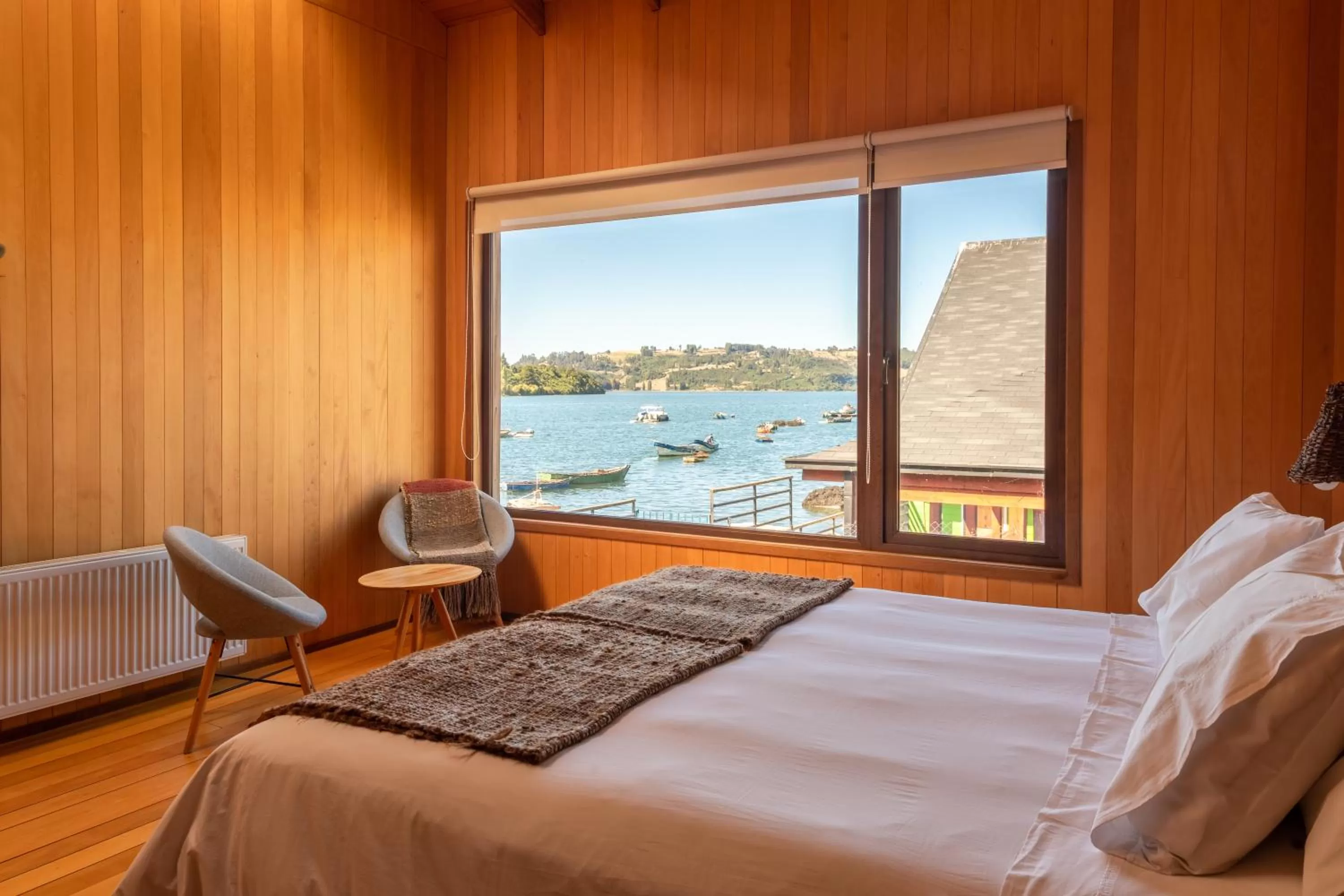 Photo of the whole room, Bed in Sizigia