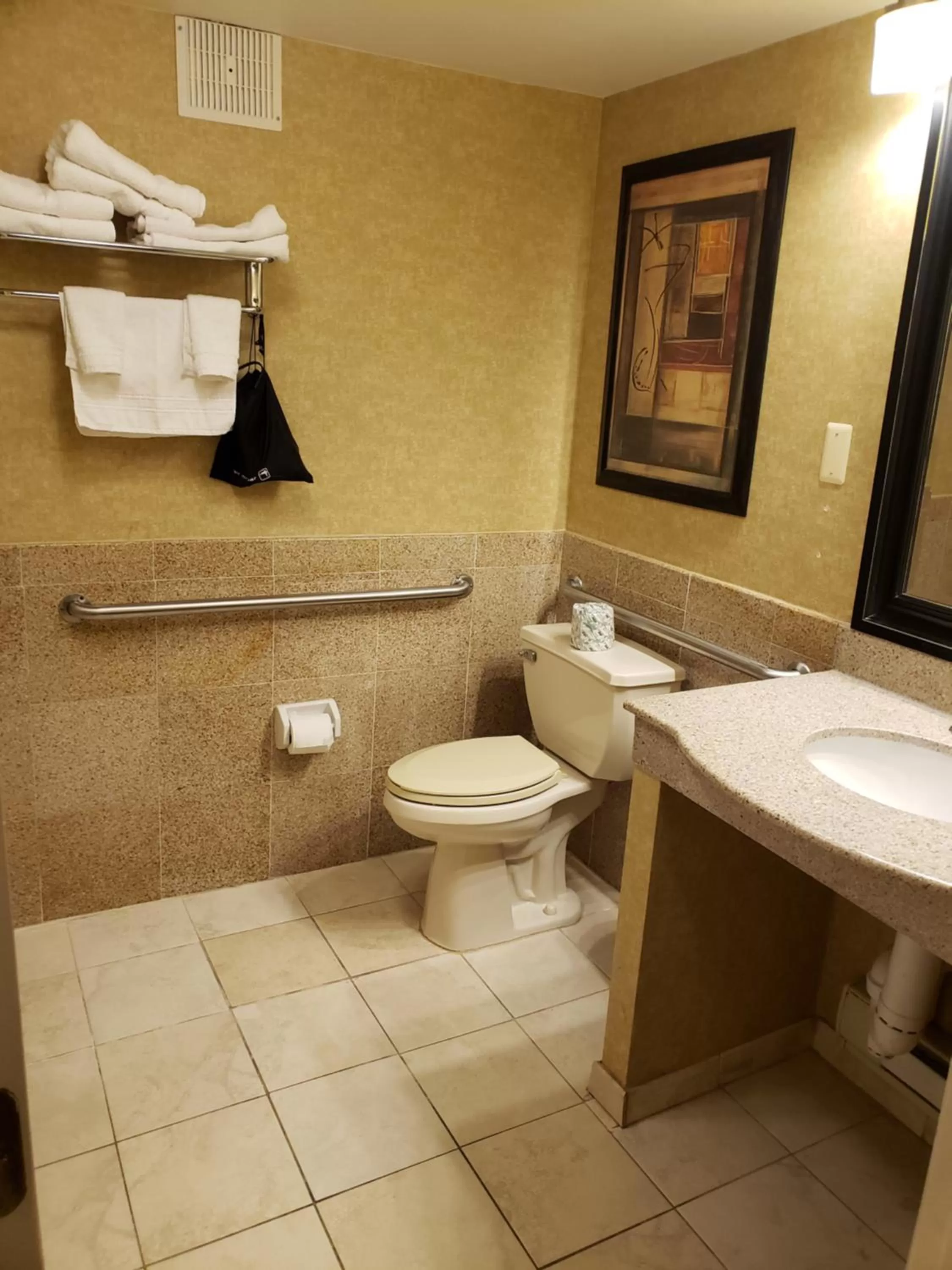 Bathroom in Baymont by Wyndham Pompton Plains/Wayne