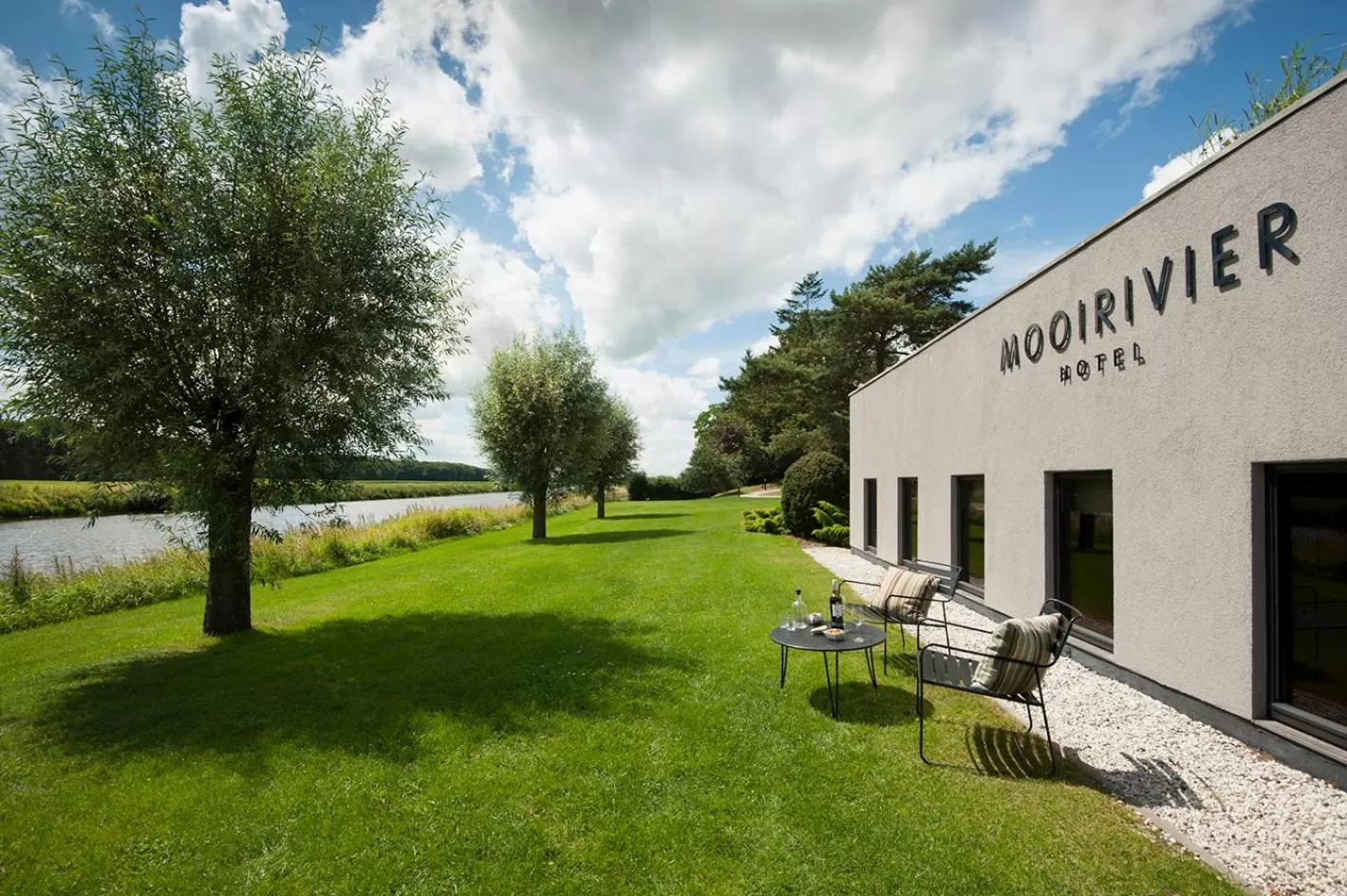 Property building in Mooirivier