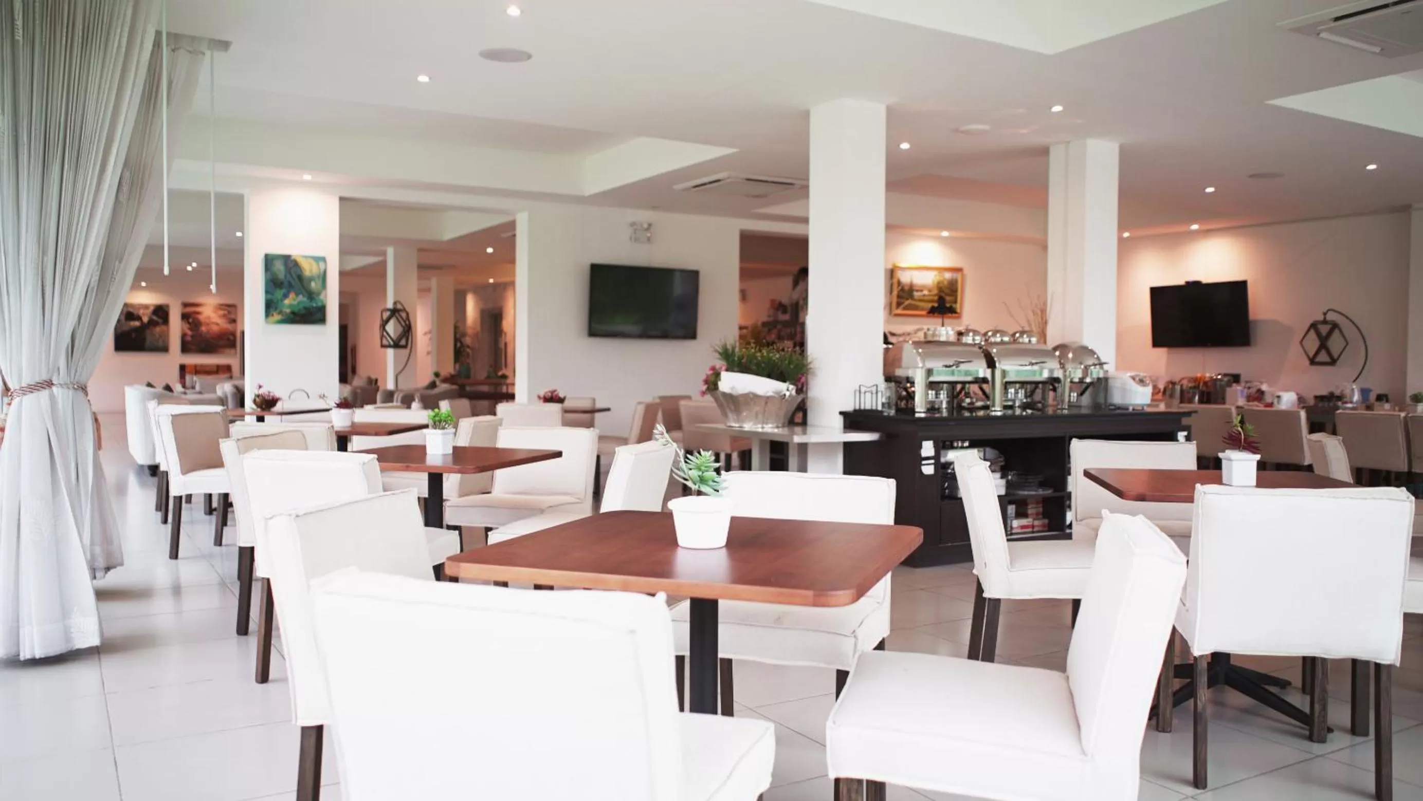 The White Garden Premier Saraburi