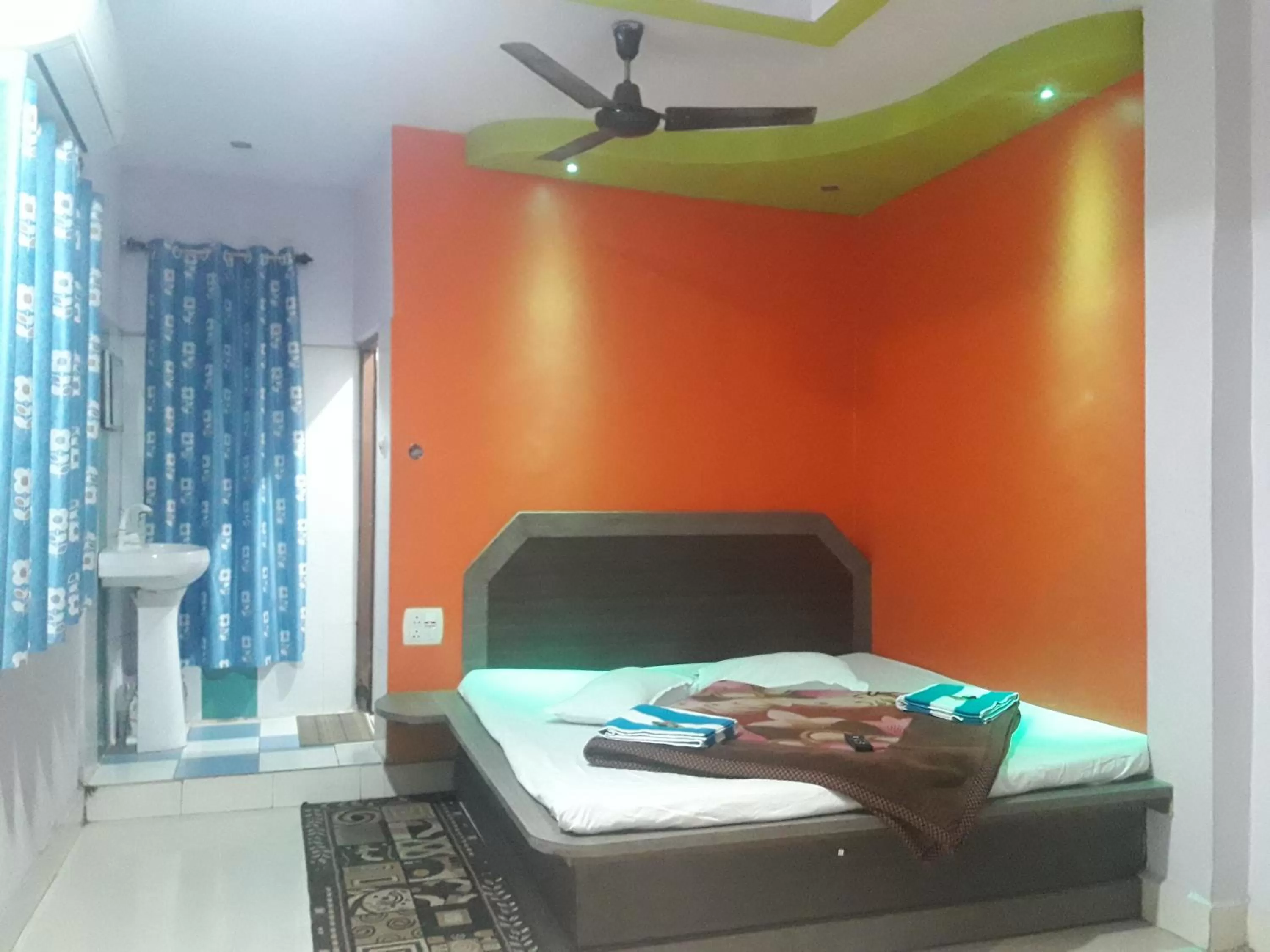 Photo of the whole room, Bed in Hotel RAJVIHAR