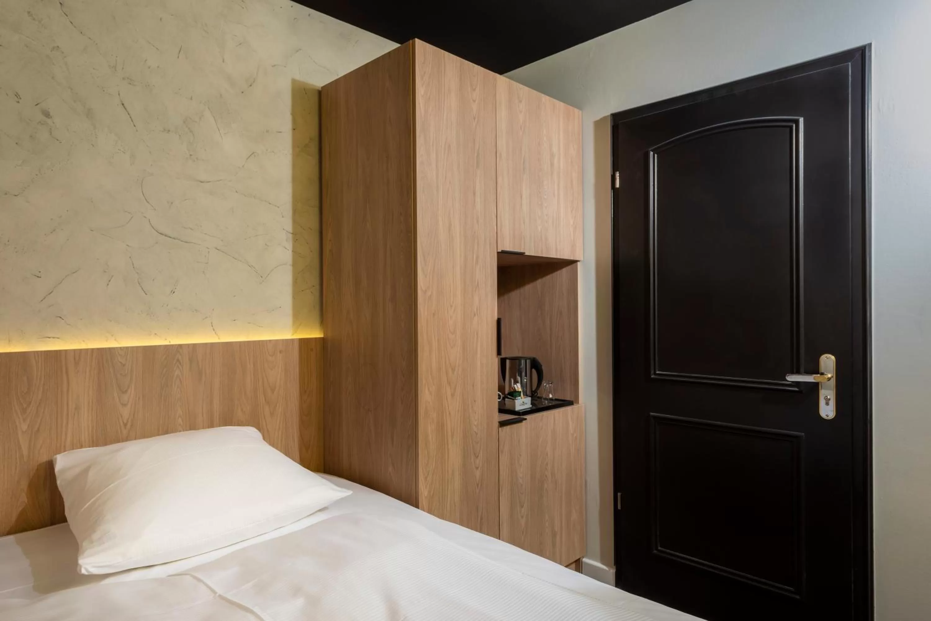 Photo of the whole room, Bed in ibis Styles Dresden Neustadt