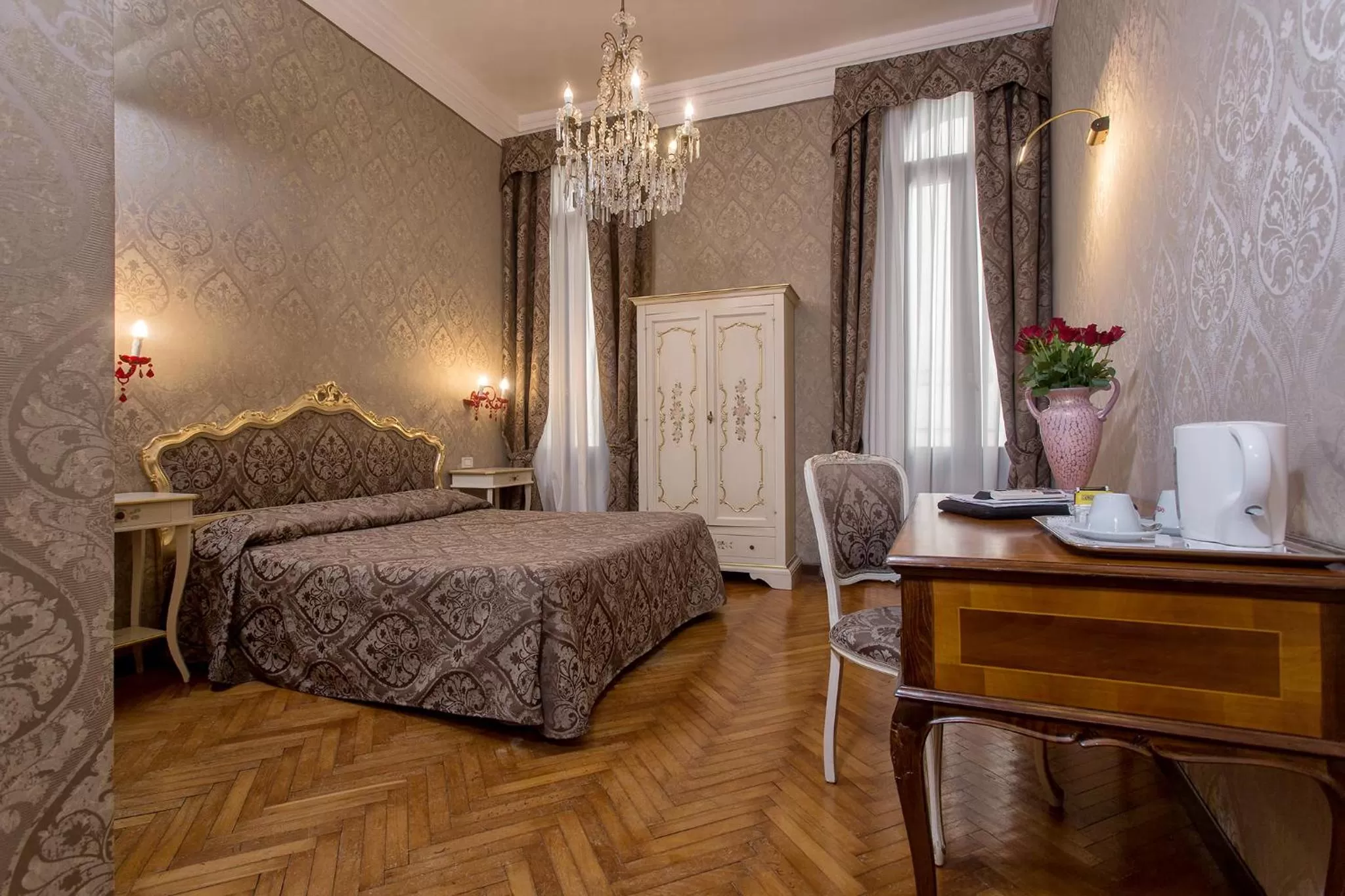 Photo of the whole room, Bed in Hotel Mezzo Pozzo