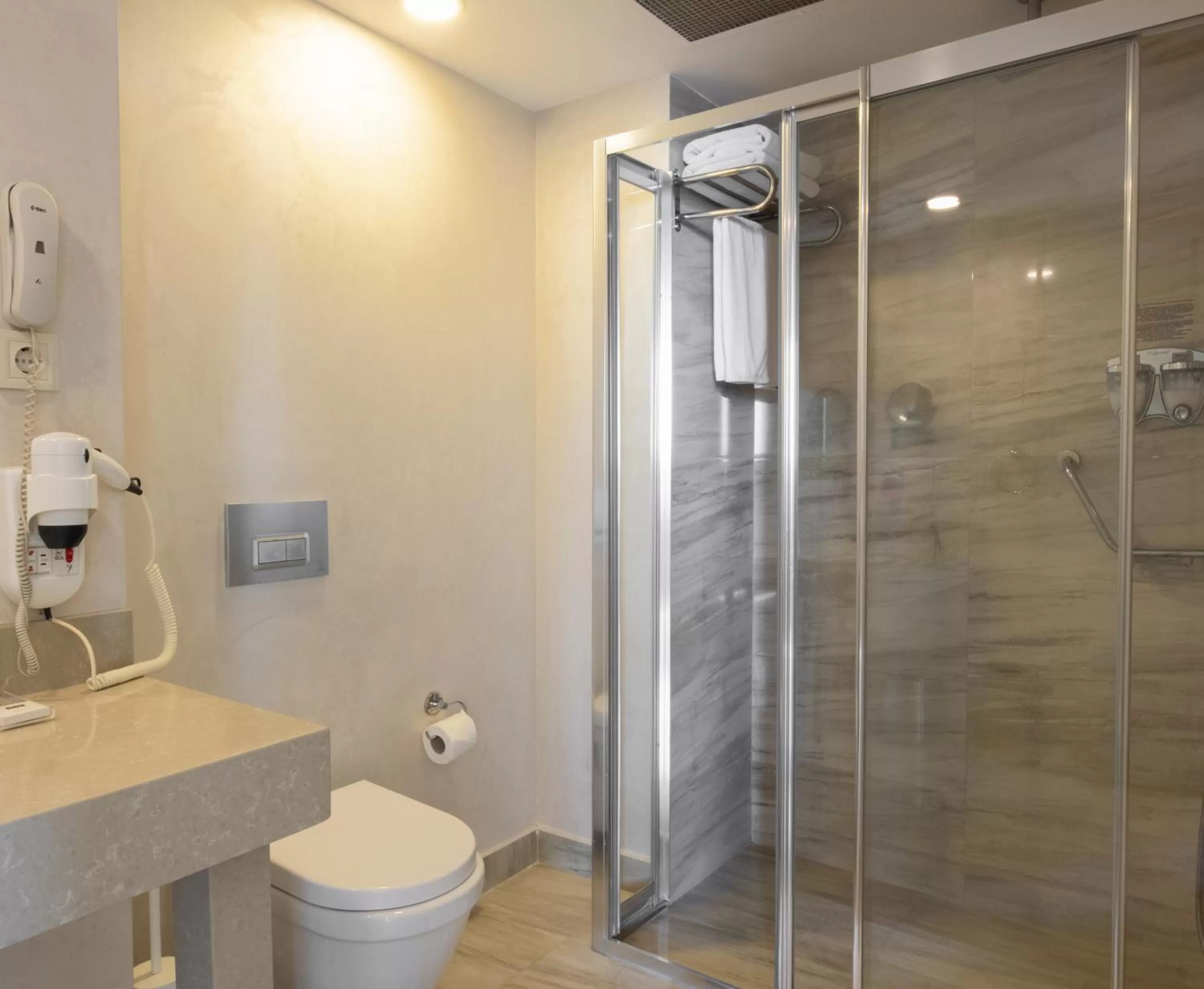 Shower in Antik Hotel Istanbul