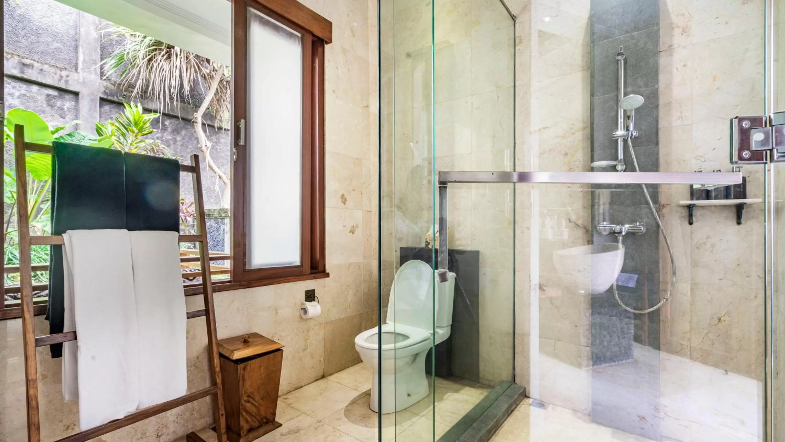 Shower in KajaNe Mua at Ubud Bali